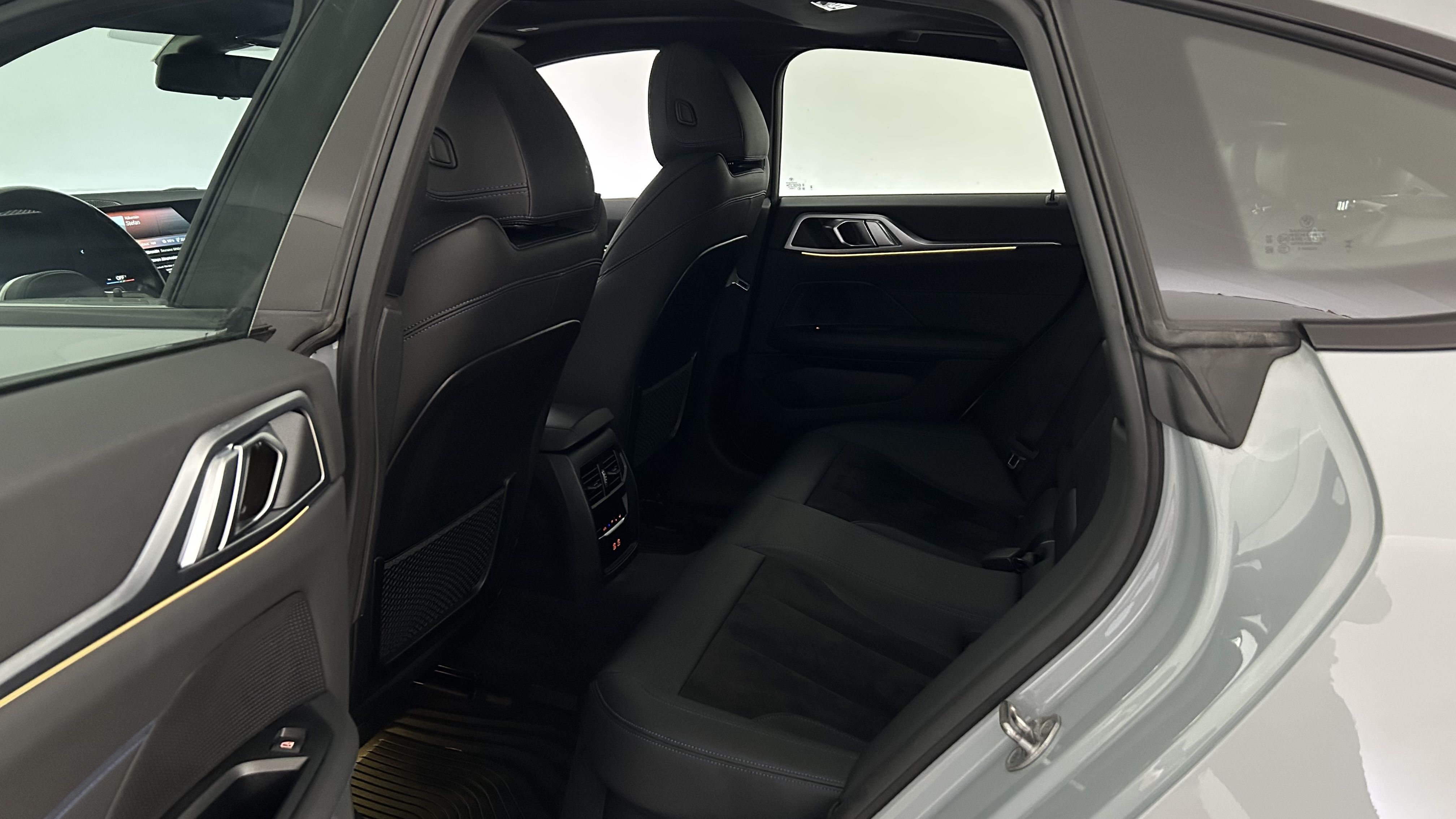 BMW i4 2023