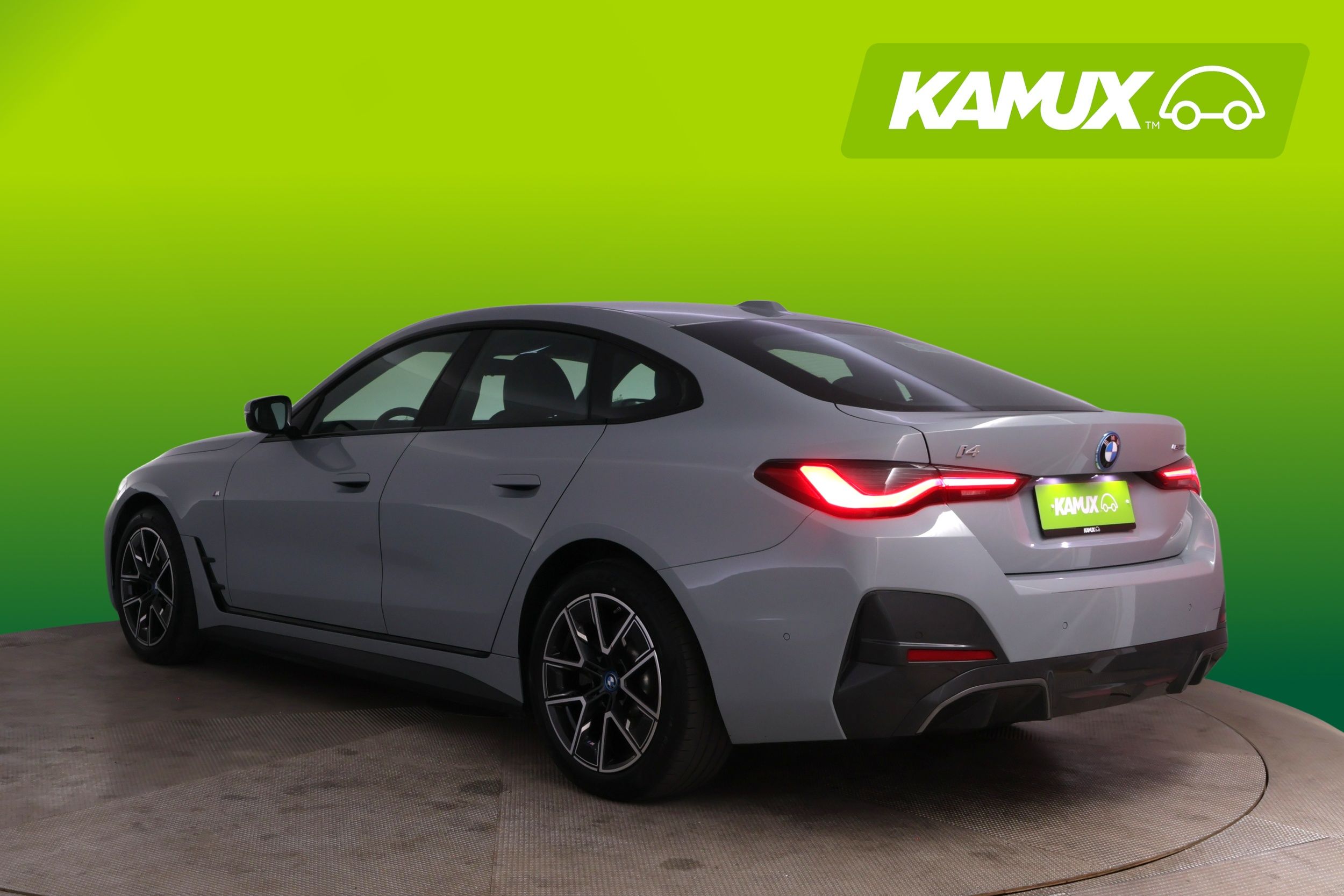 BMW i4 2023