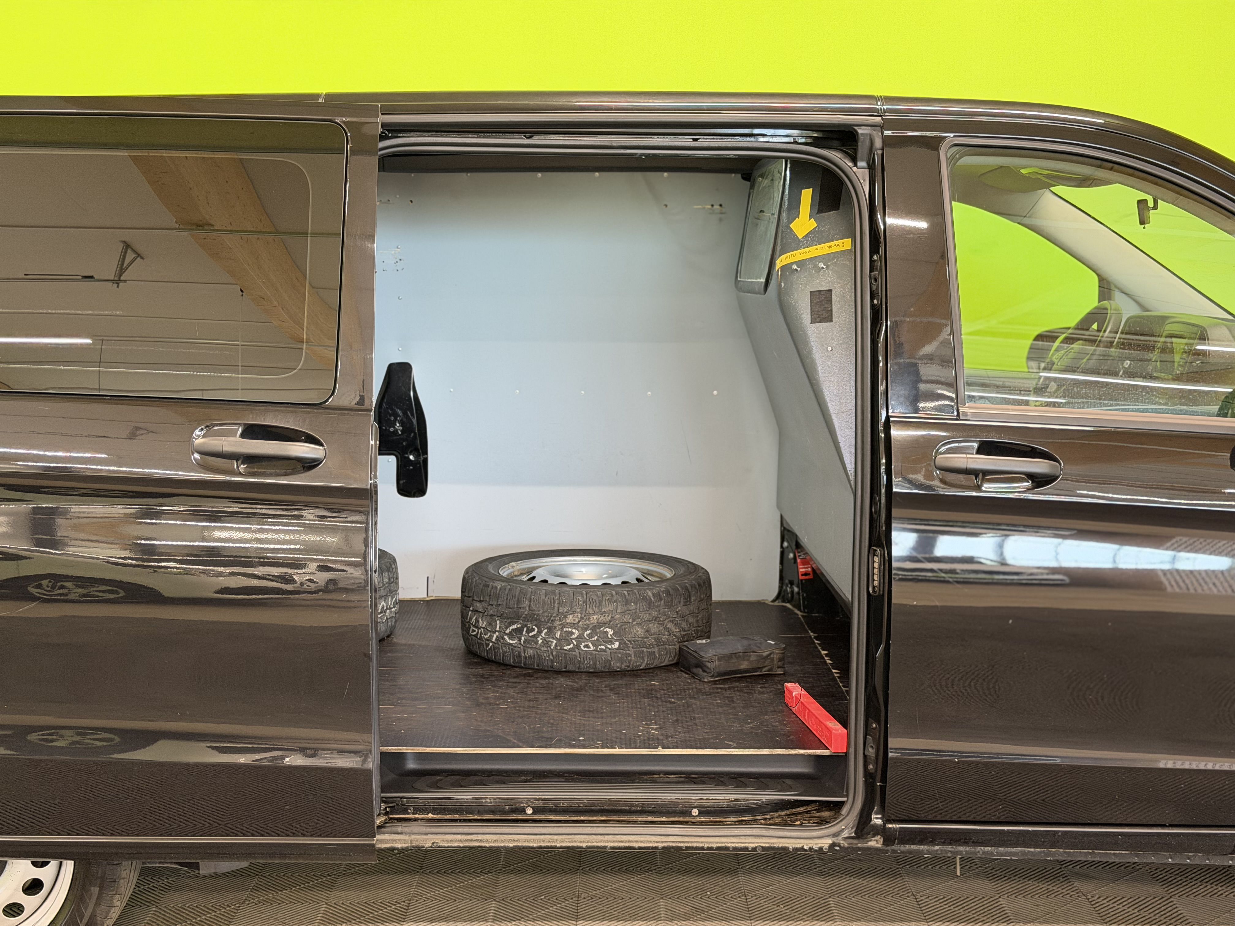 Mercedes-Benz Vito 2021