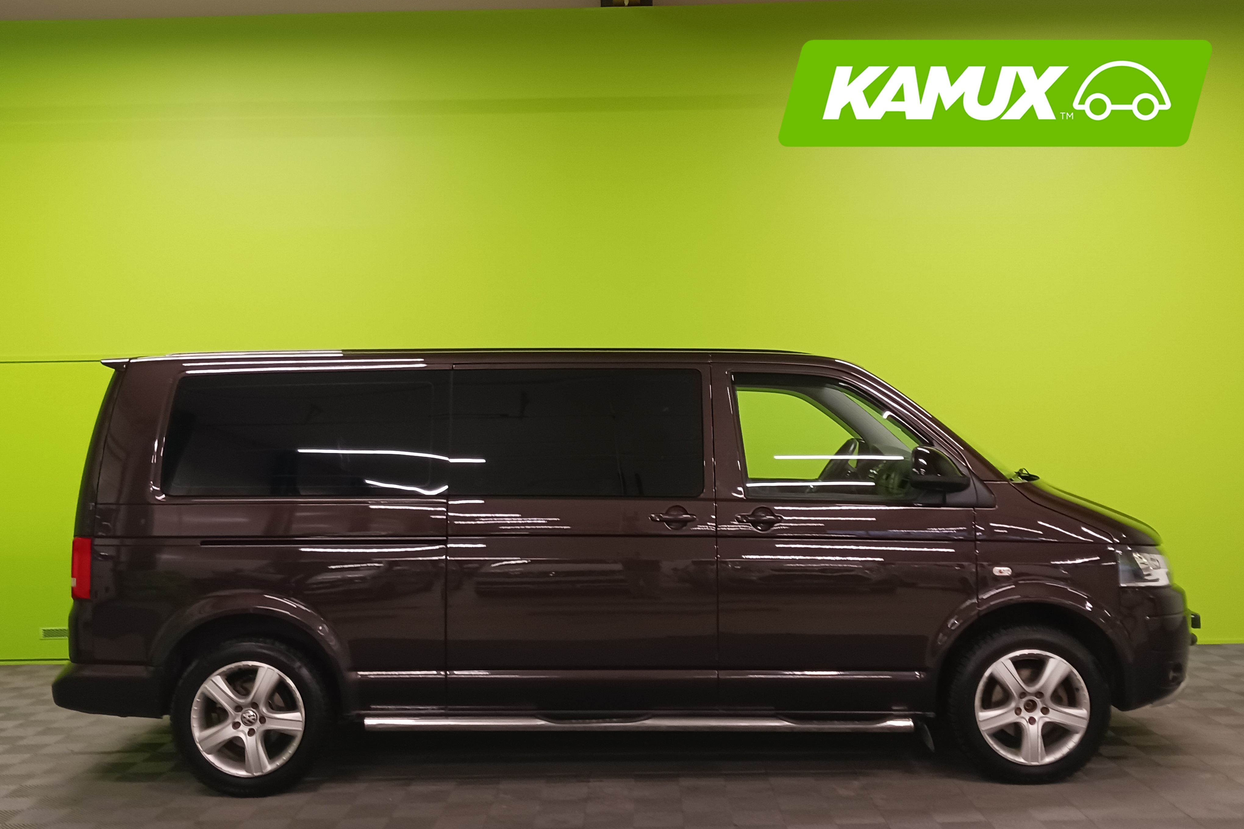 Volkswagen Caravelle 2010