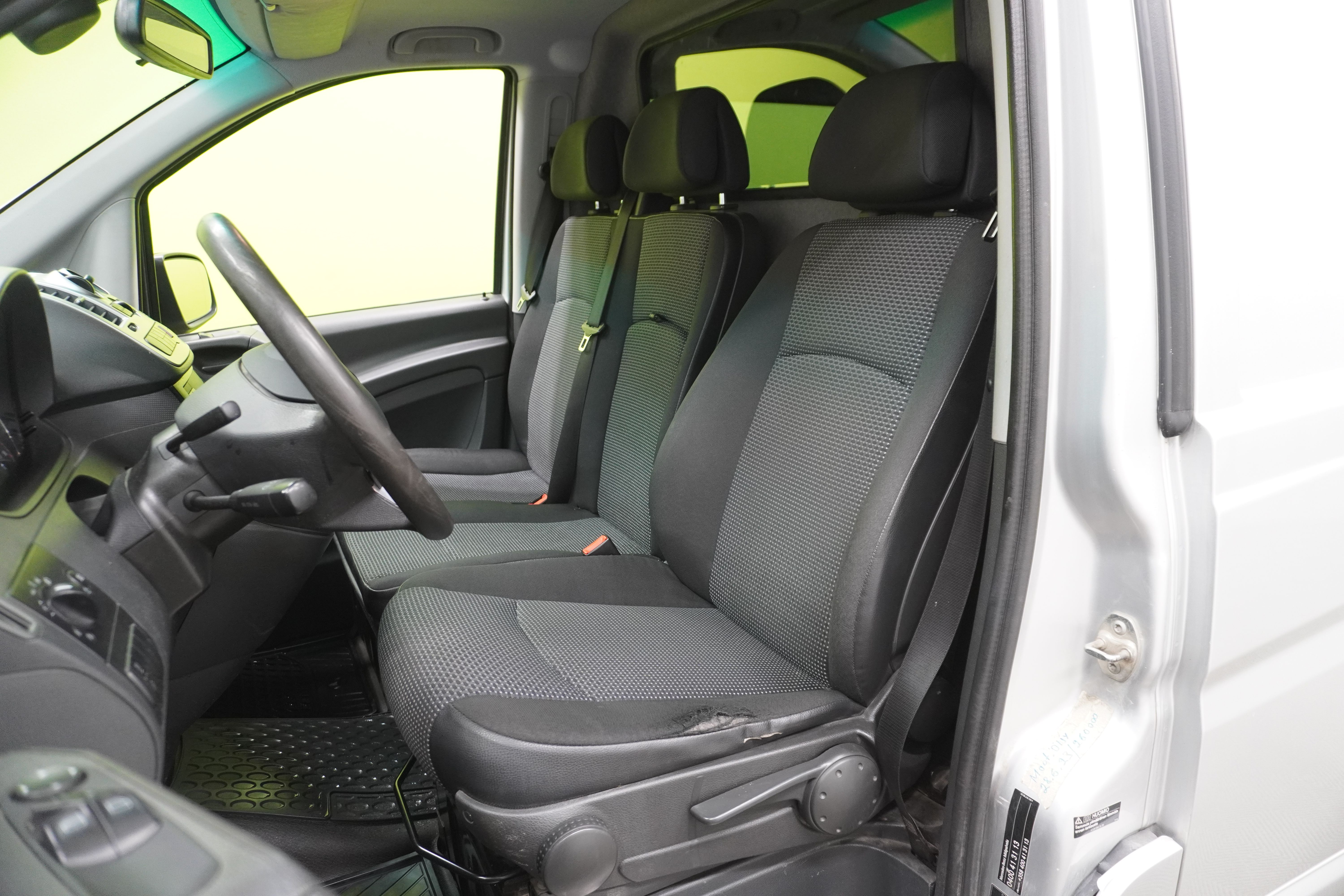 Mercedes-Benz Vito 2013