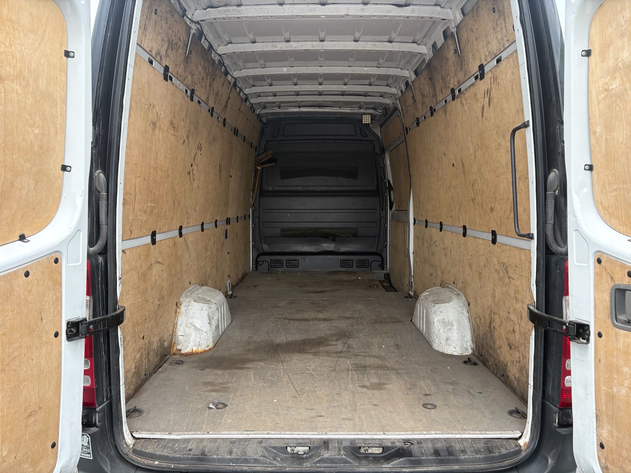 Mercedes-Benz Sprinter 2011
