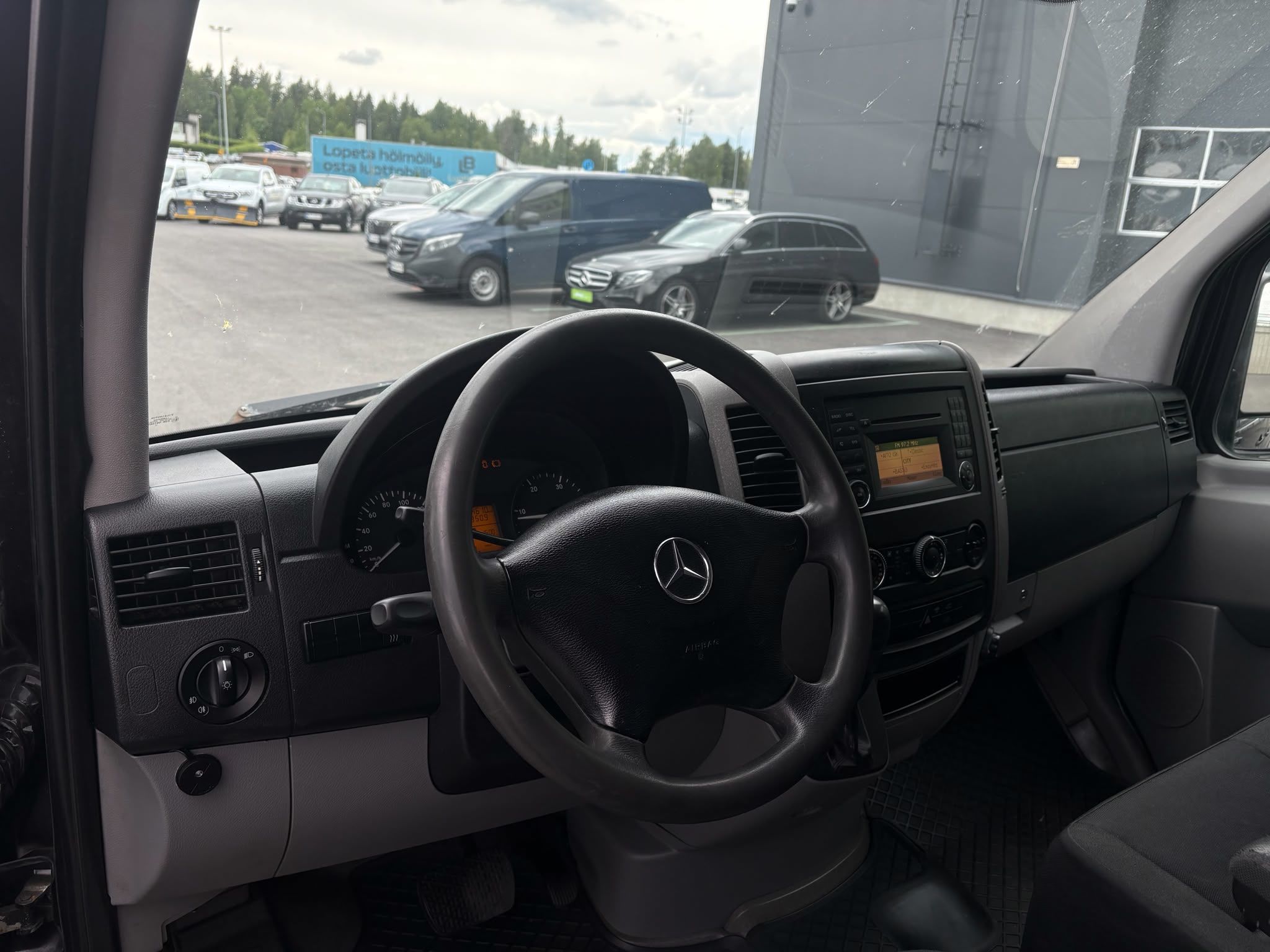 Mercedes-Benz Sprinter 2011