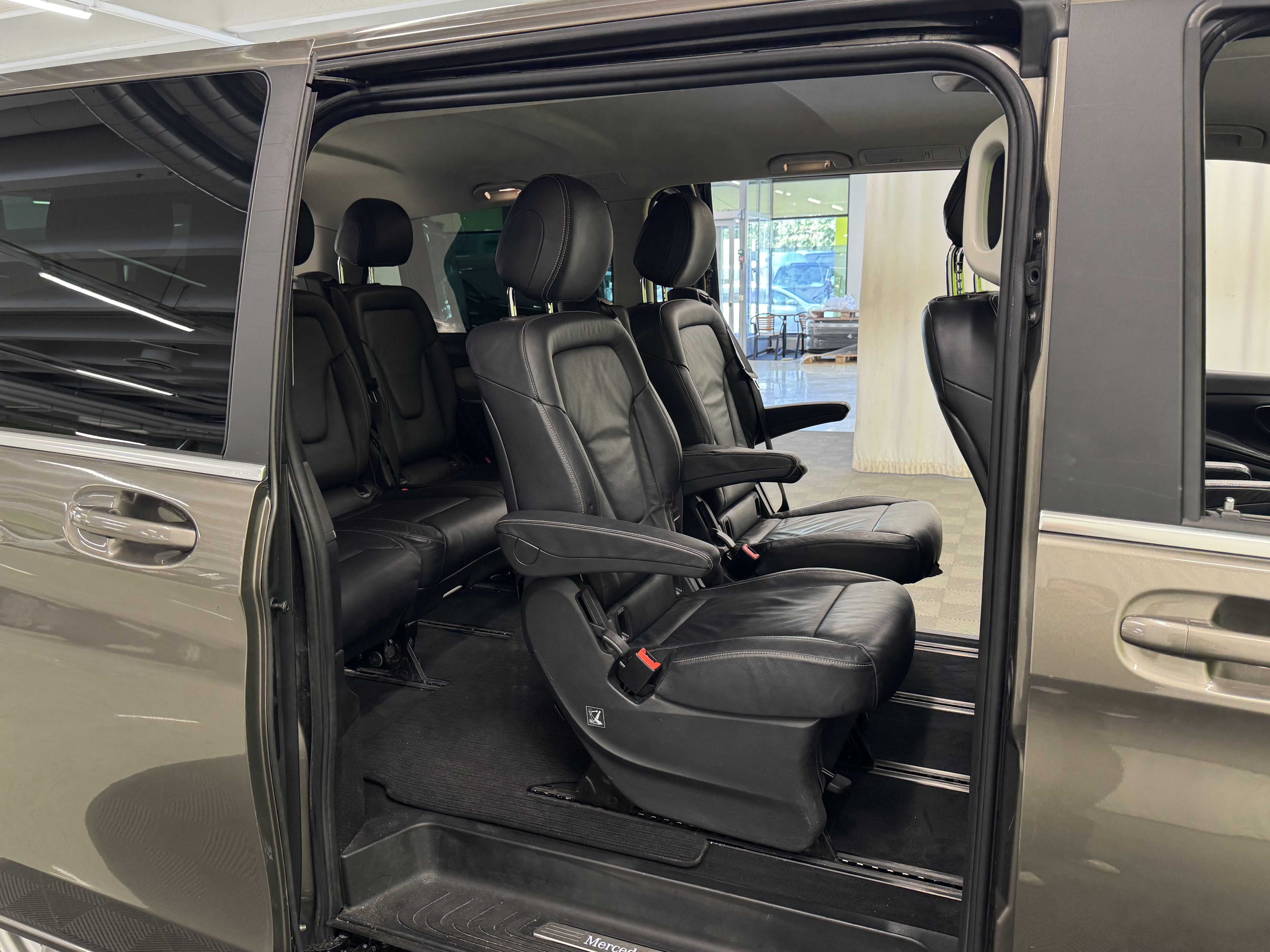 Mercedes-Benz V 2015