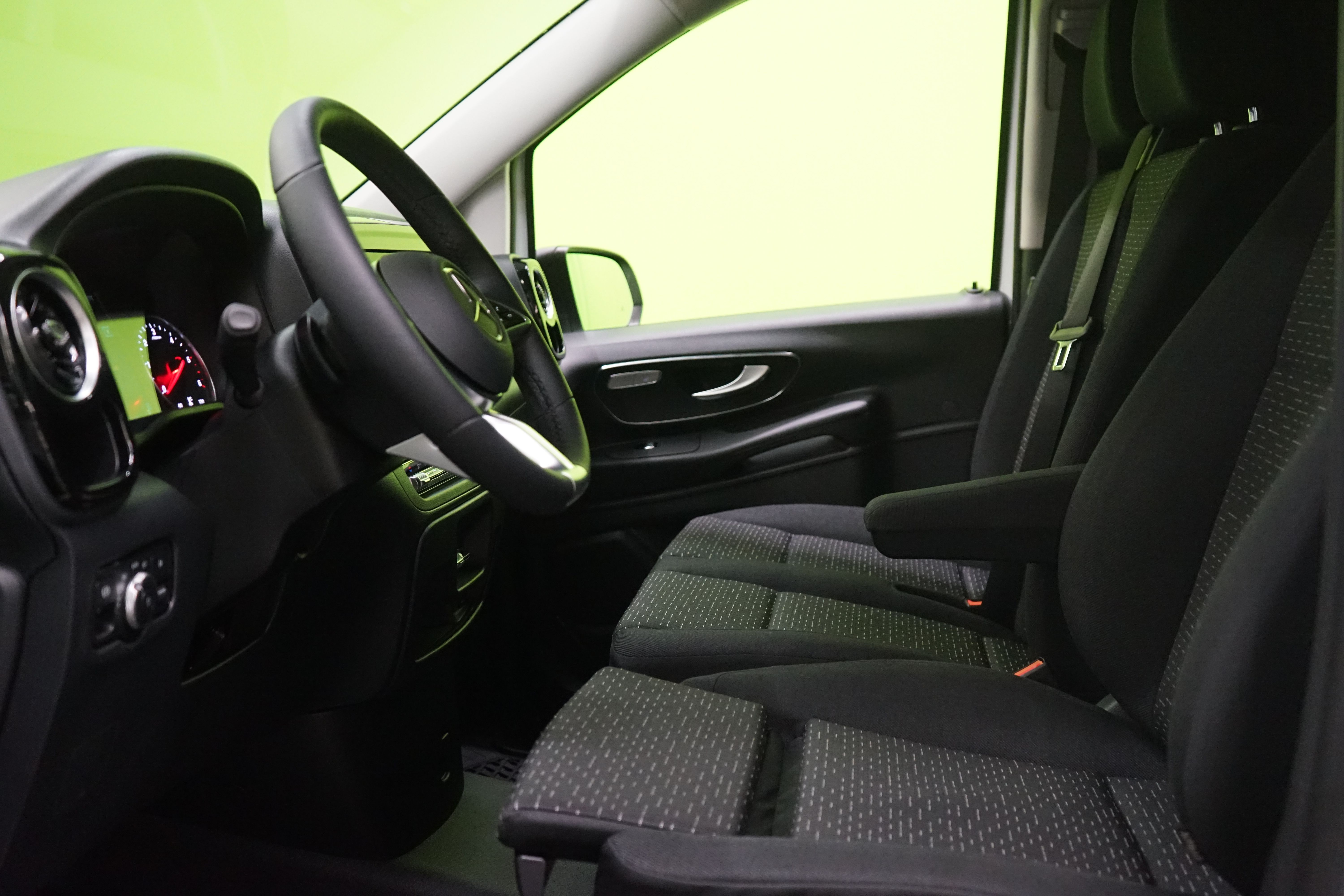 Mercedes-Benz Vito 2024