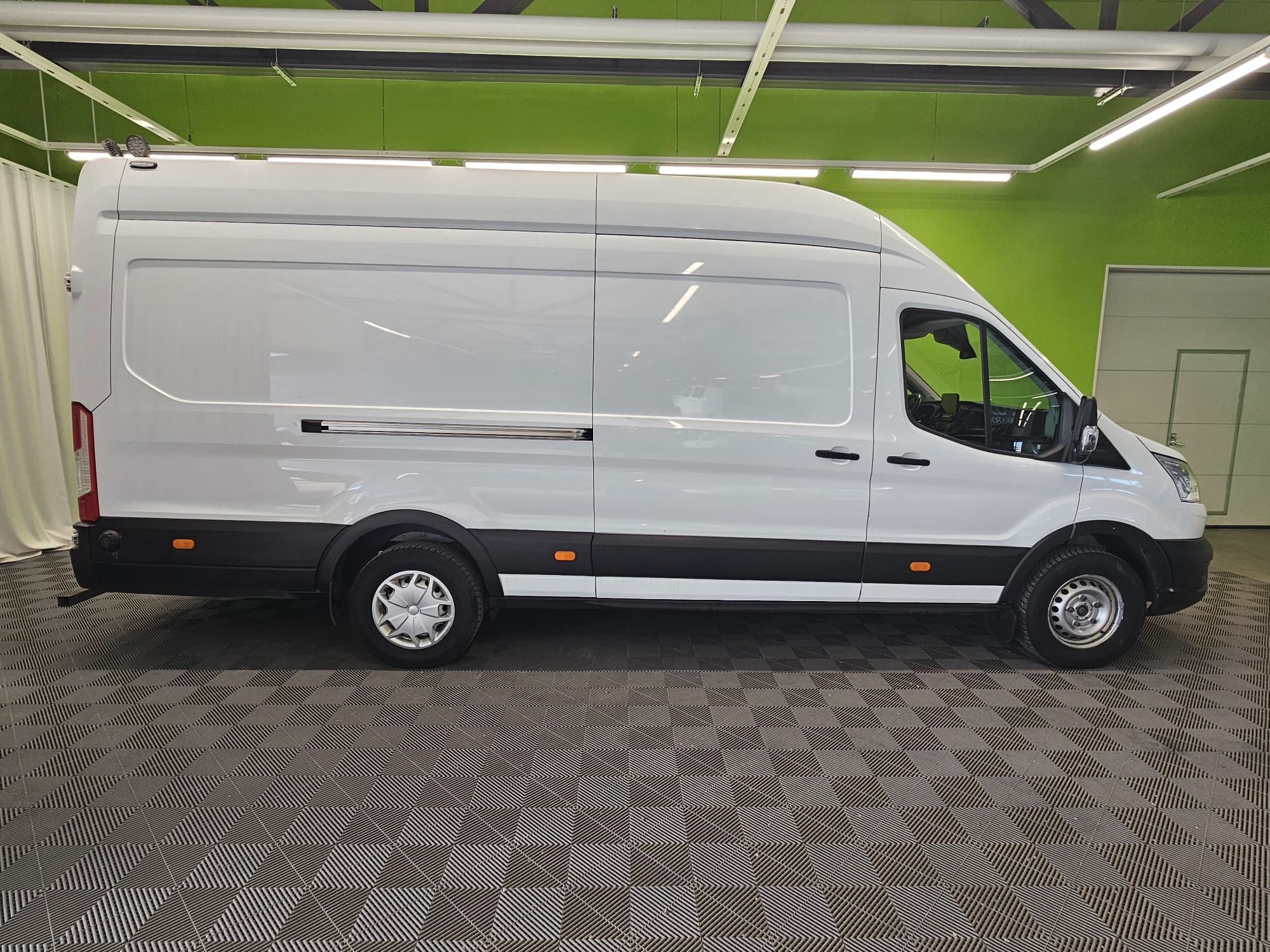 Ford Transit 2021