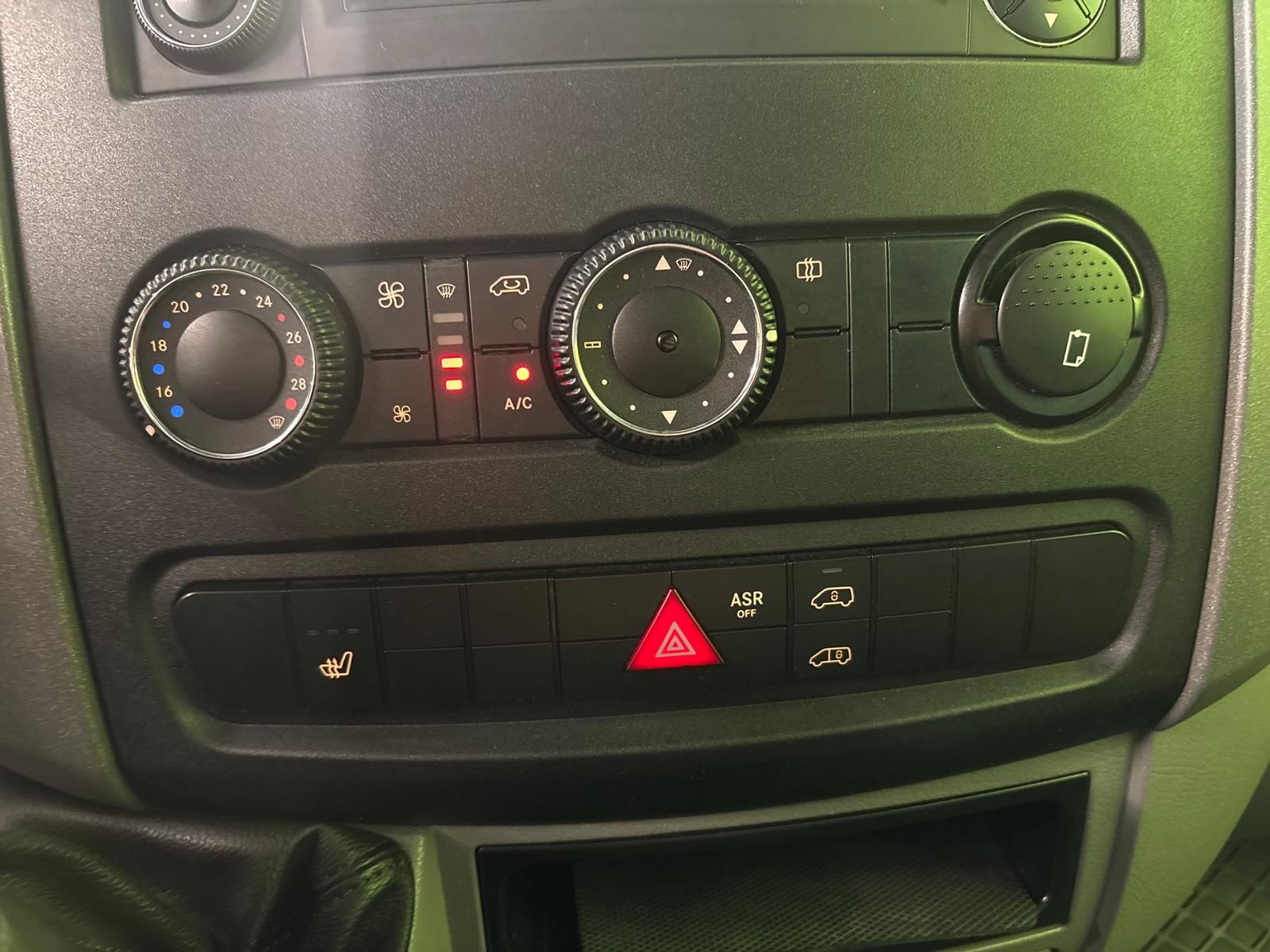 Mercedes-Benz Sprinter 2010