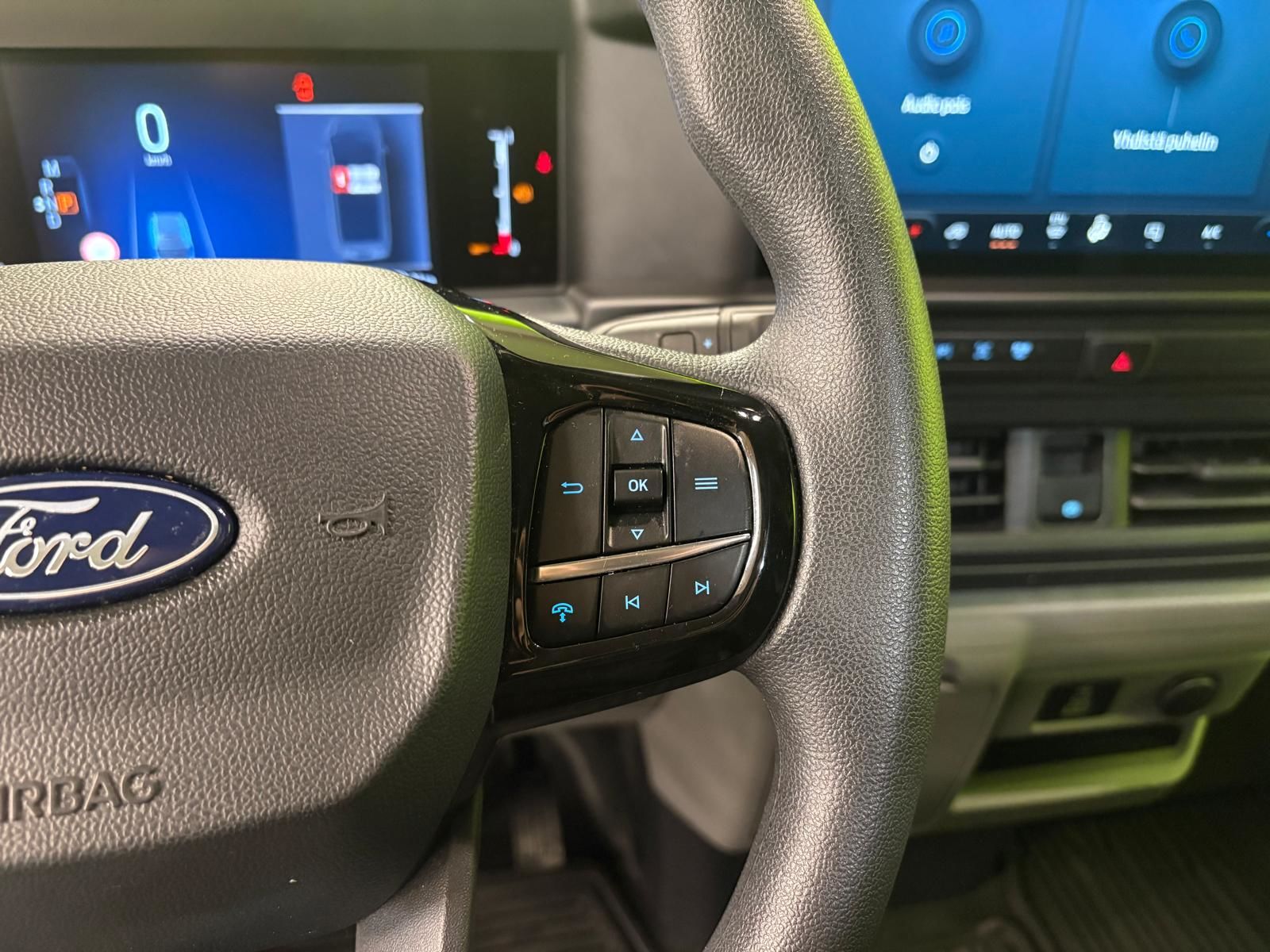 Ford Transit Custom 2024