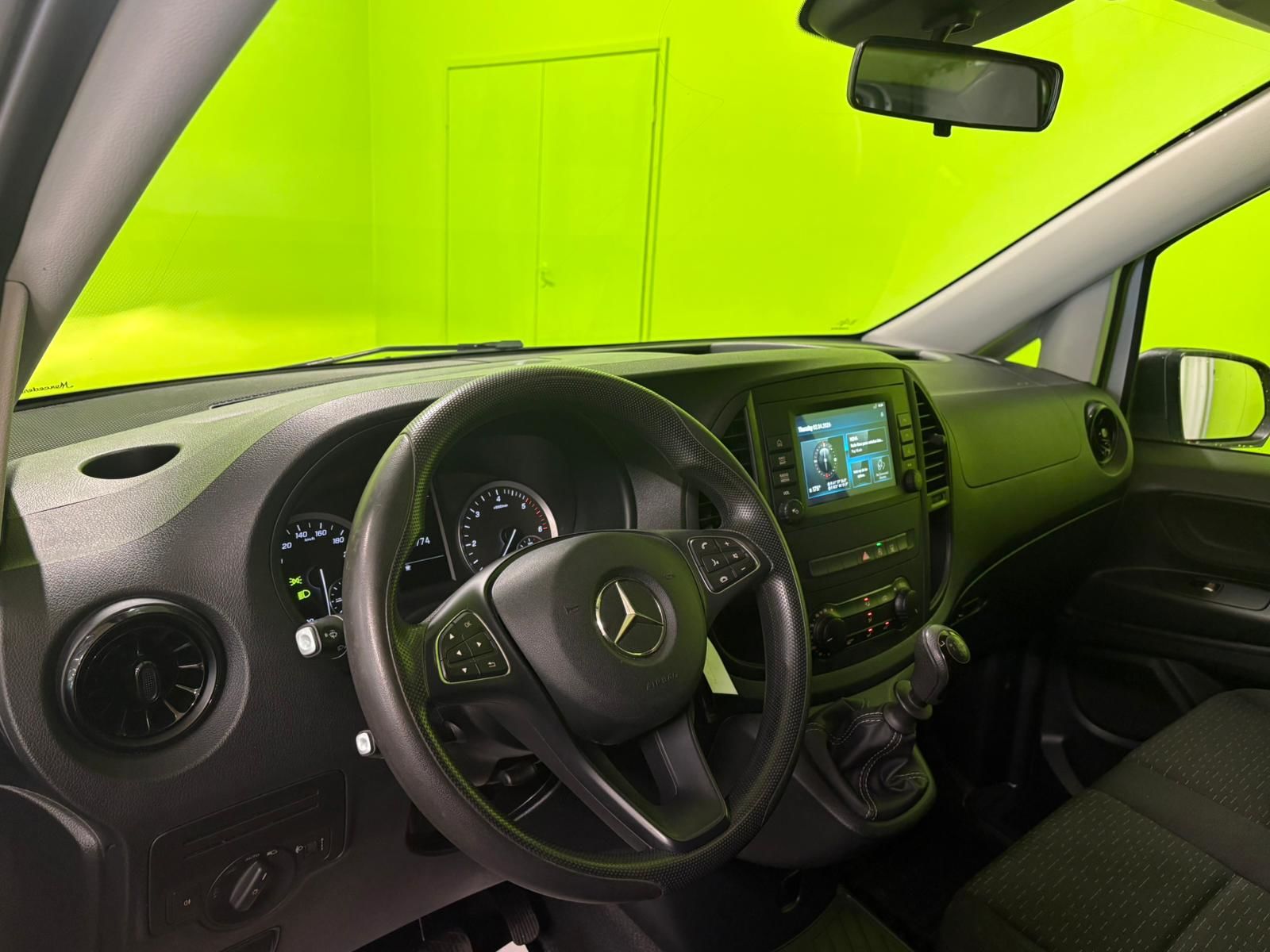 Mercedes-Benz Vito 2021