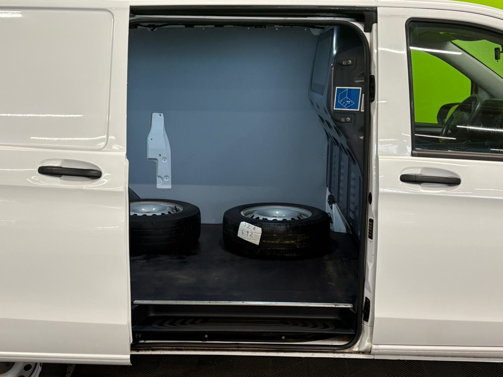 Mercedes-Benz Vito 2021