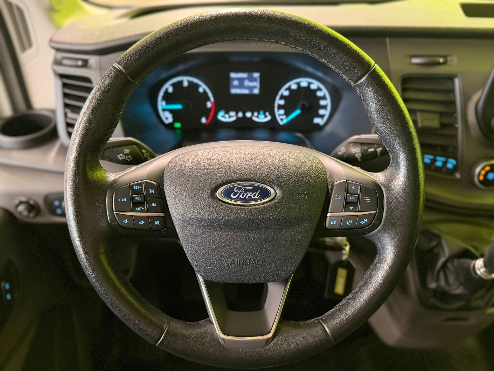 Ford Transit 2022