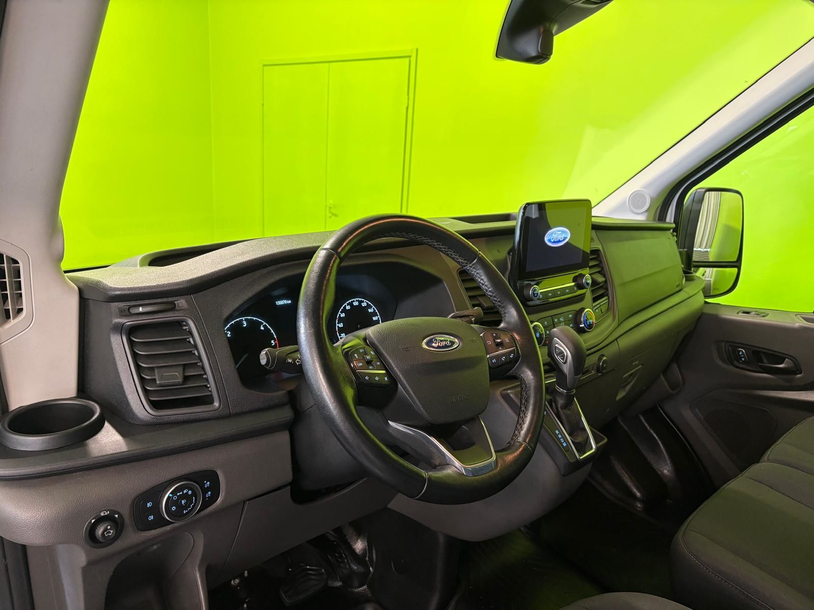 Ford Transit 2021