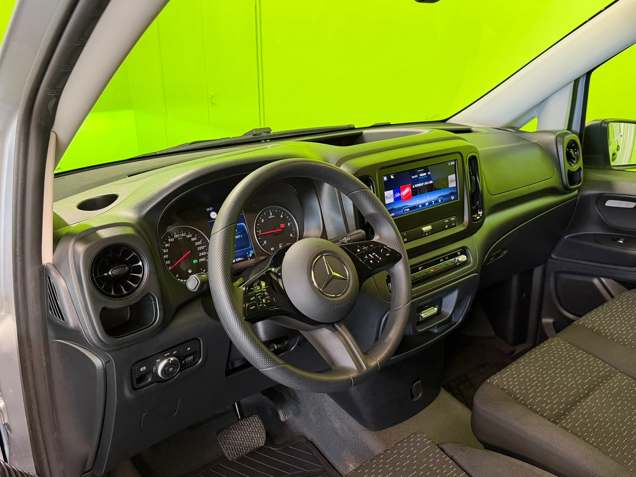 Mercedes-Benz Vito 2025