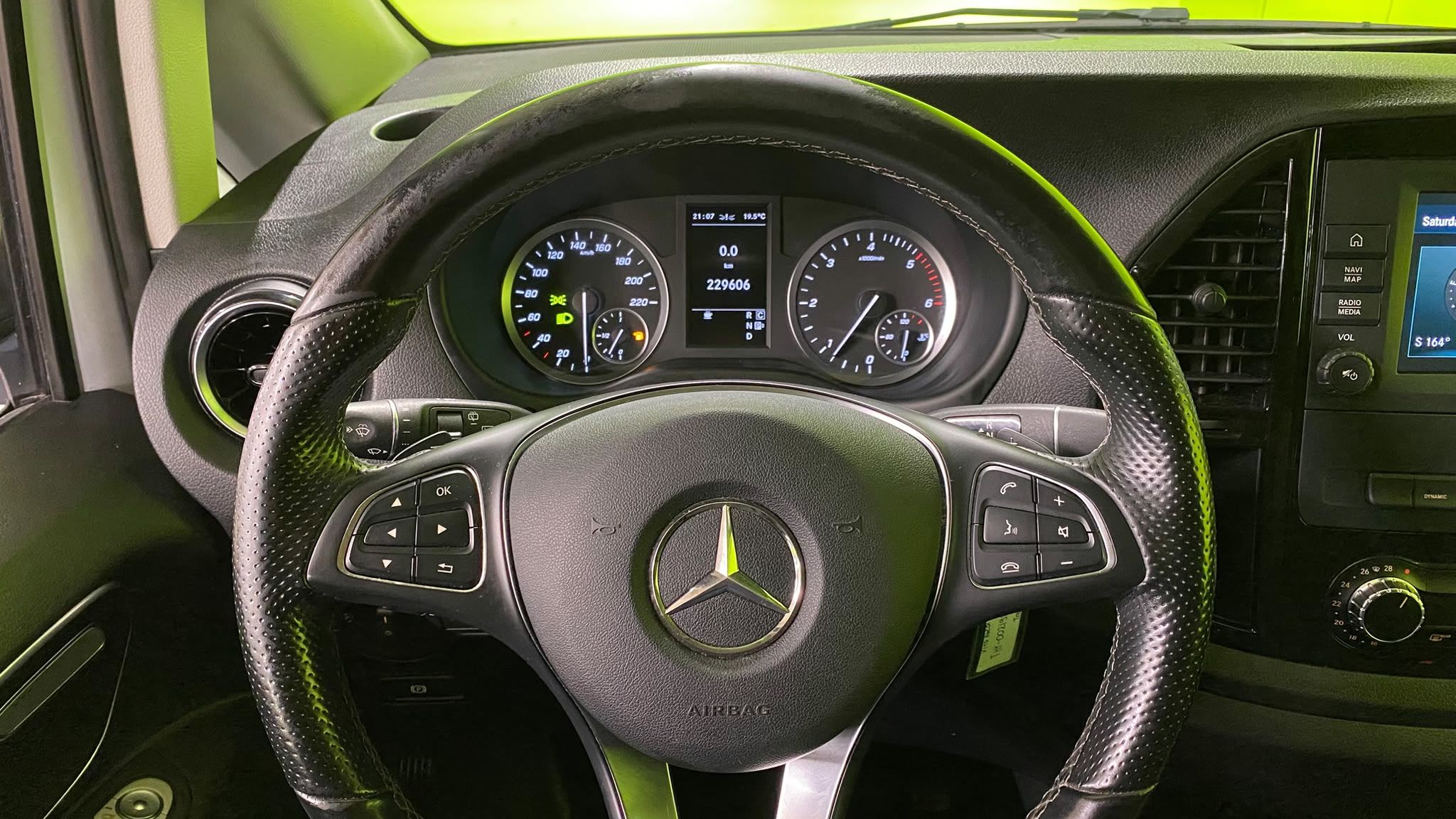 Mercedes-Benz Vito 2023