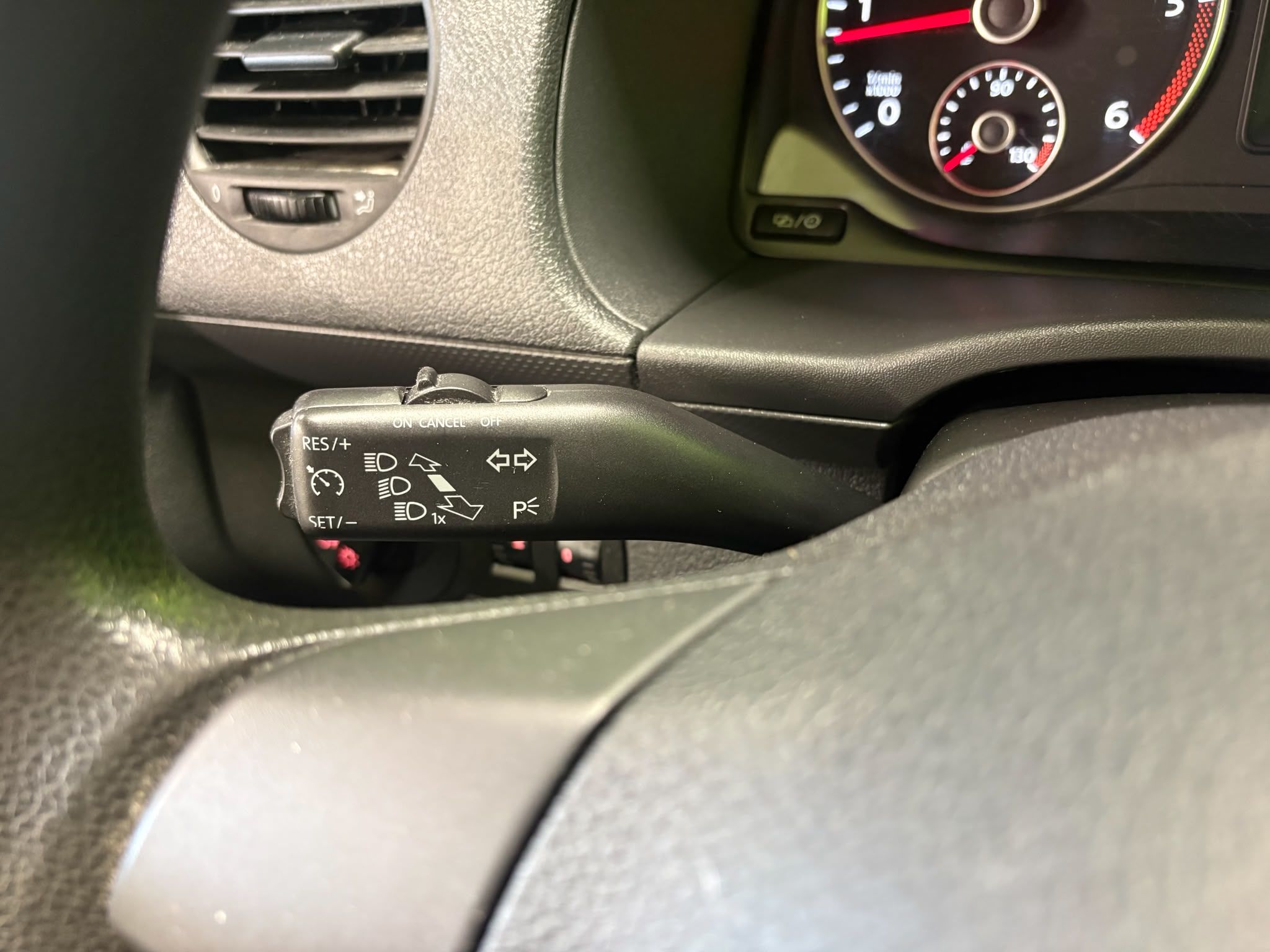Volkswagen Caddy 2014