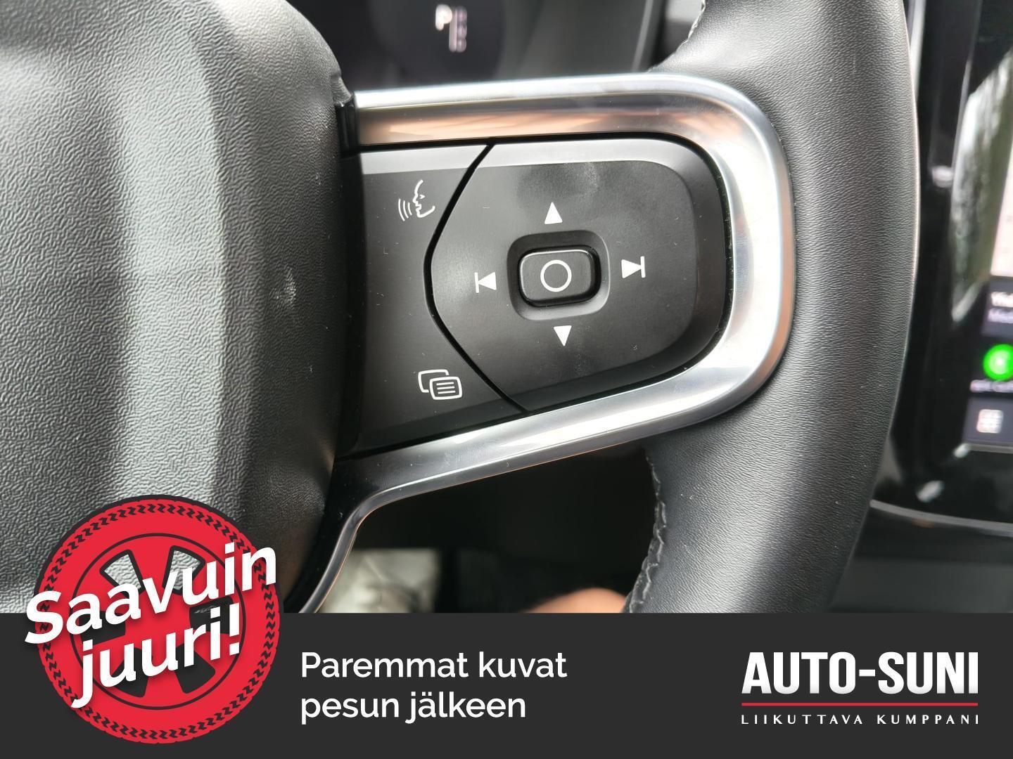 VOLVO C40 2023