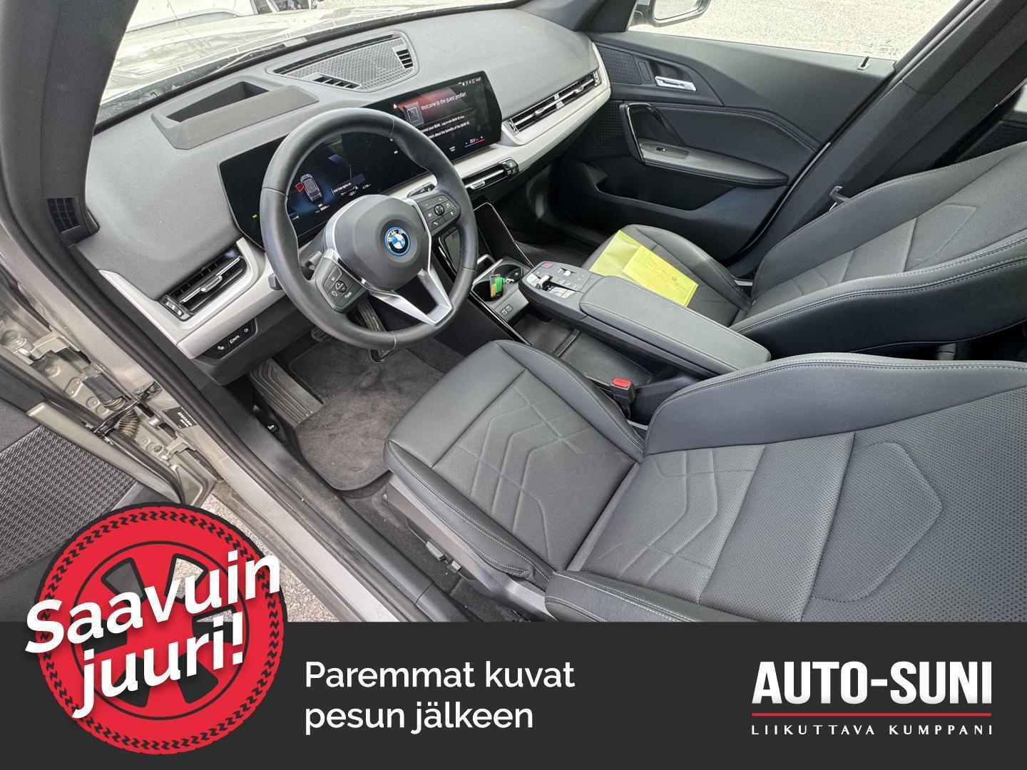 BMW iX1 2023