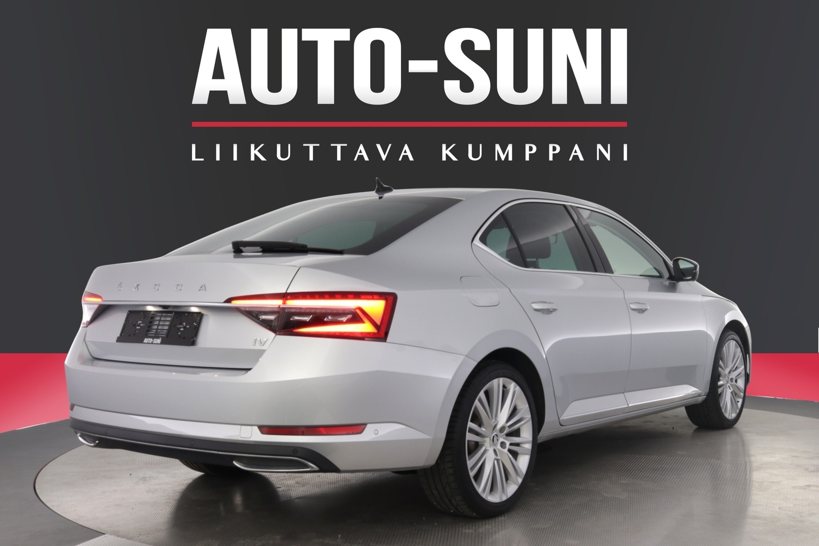 SKODA Superb 2024