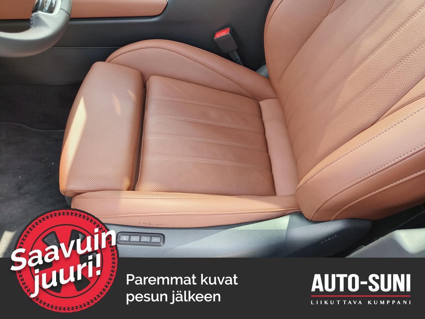 SKODA Superb 2025