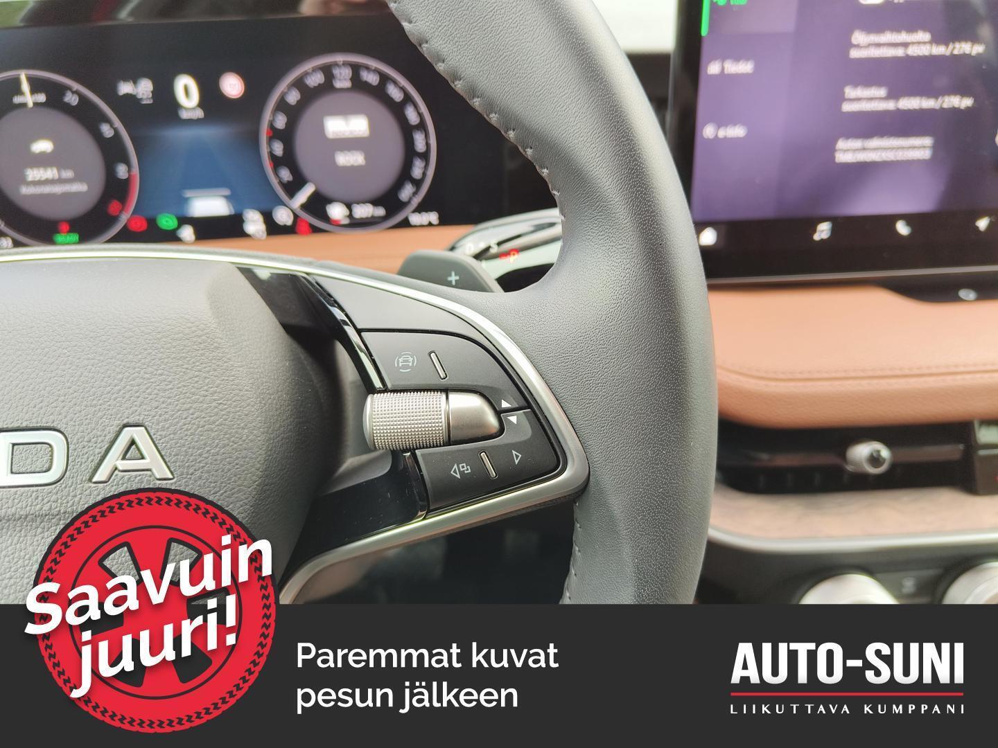 SKODA Superb 2025