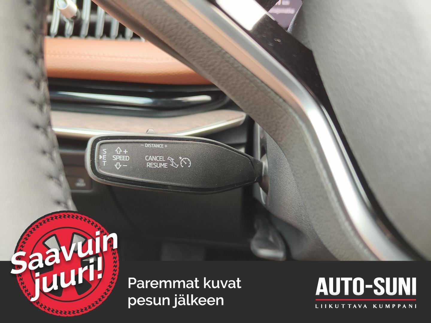 SKODA Superb 2025