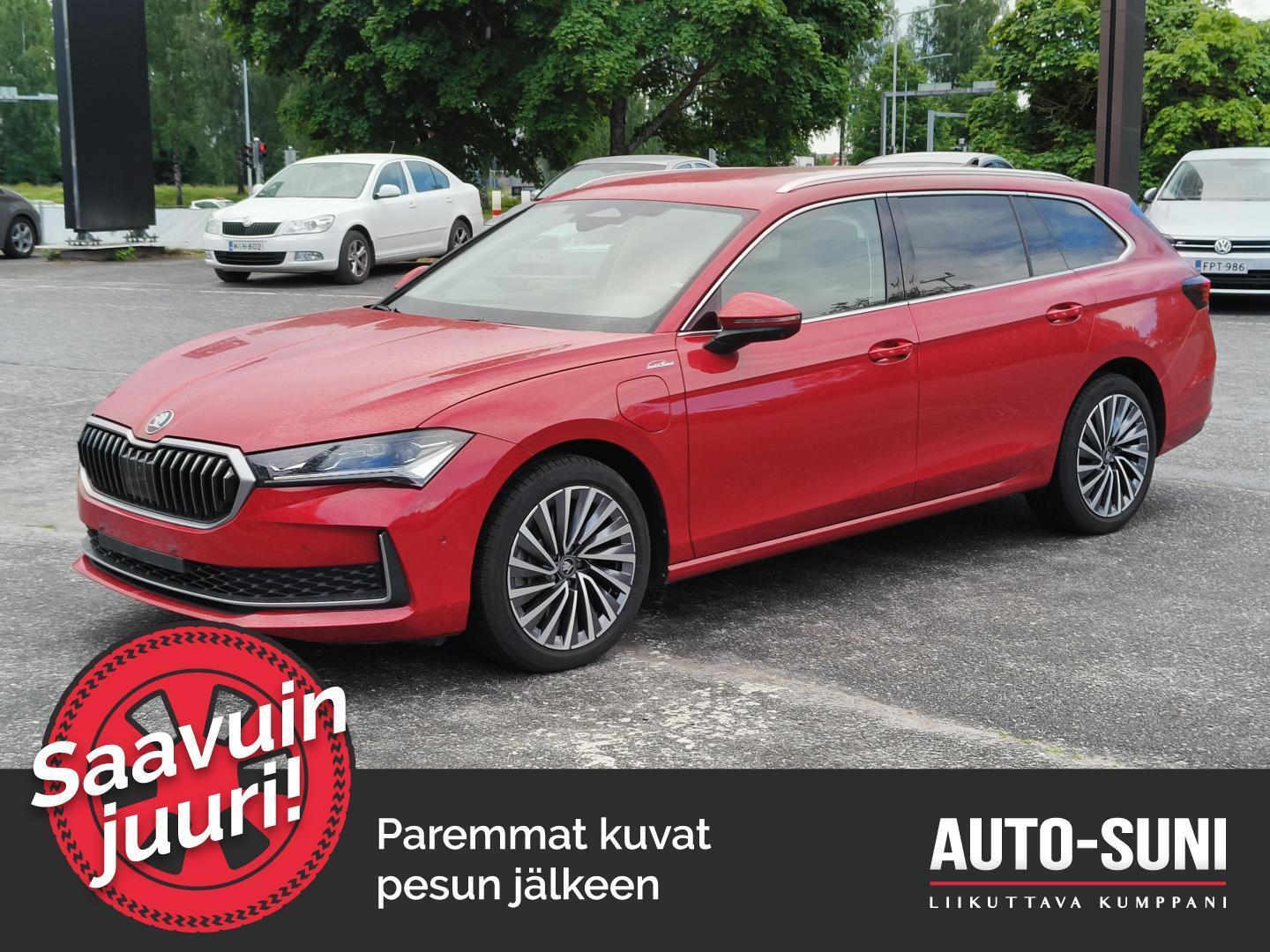 SKODA Superb 2025
