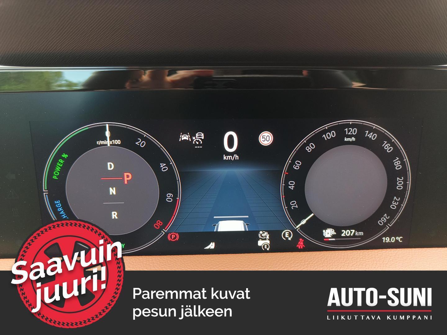 SKODA Superb 2025