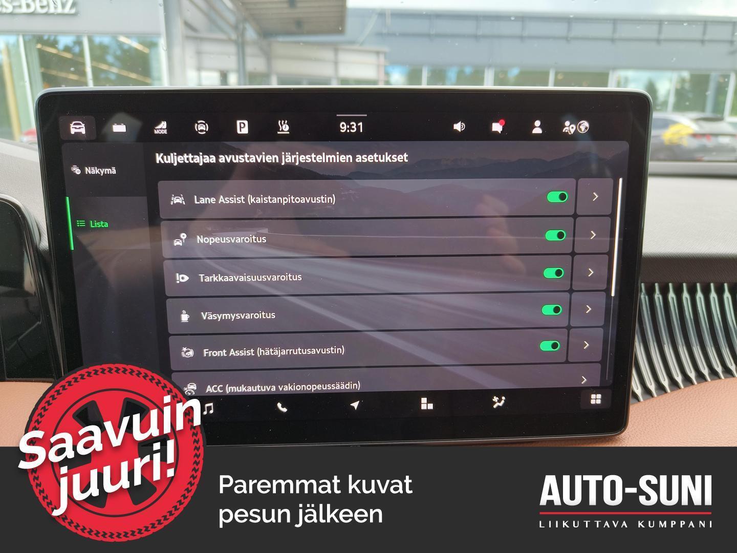SKODA Superb 2025