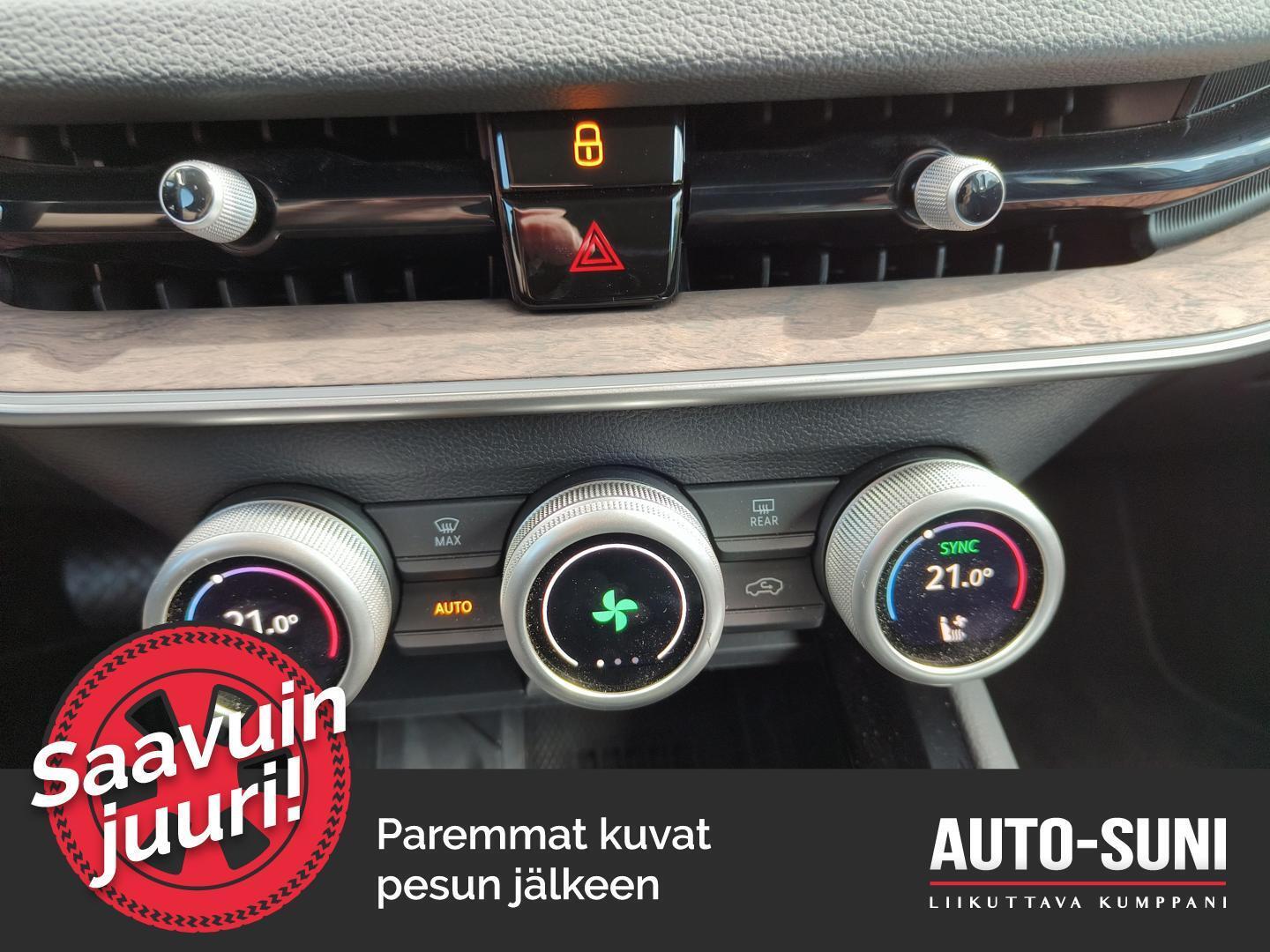SKODA Superb 2025