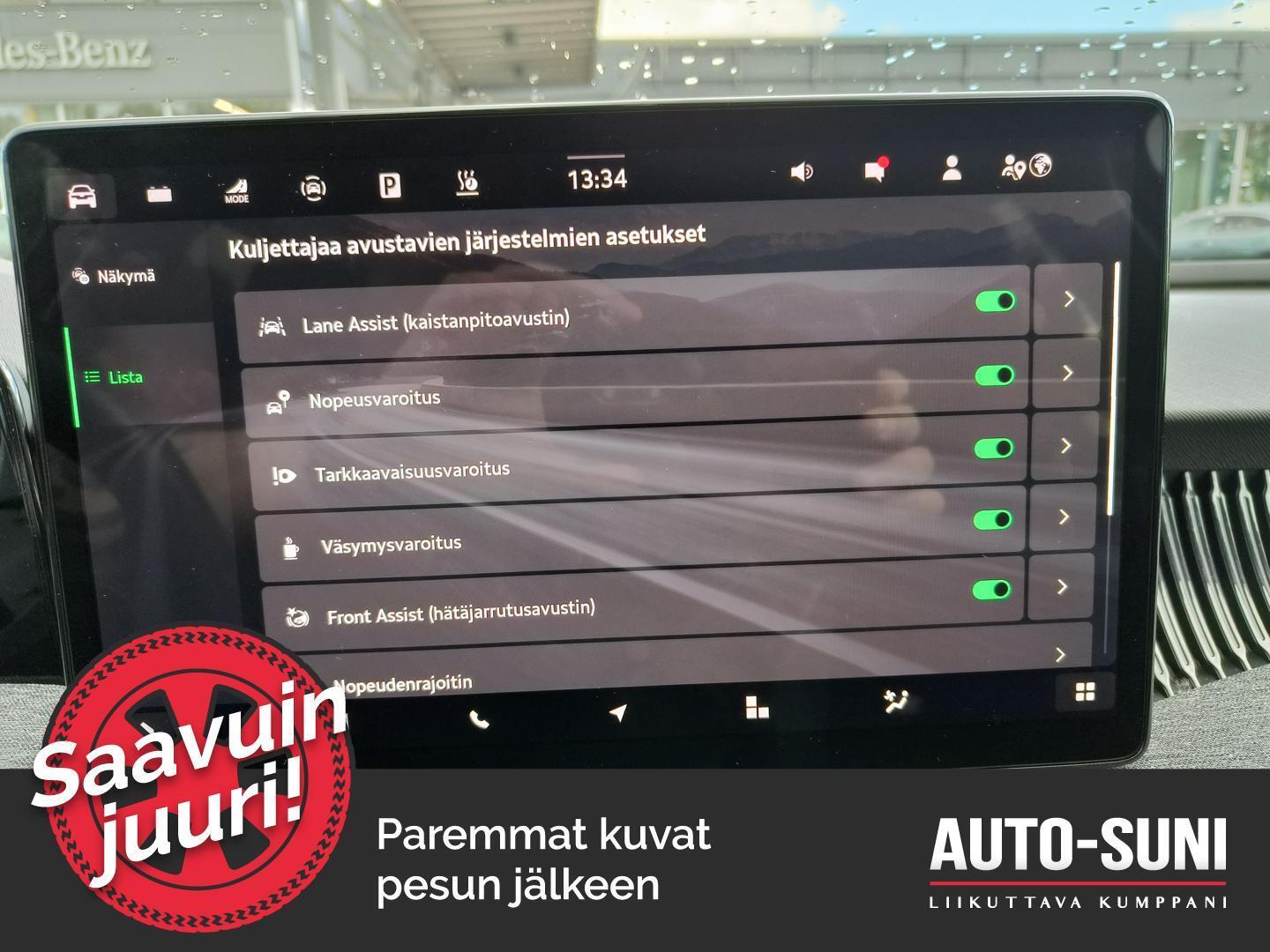 SKODA Superb 2025