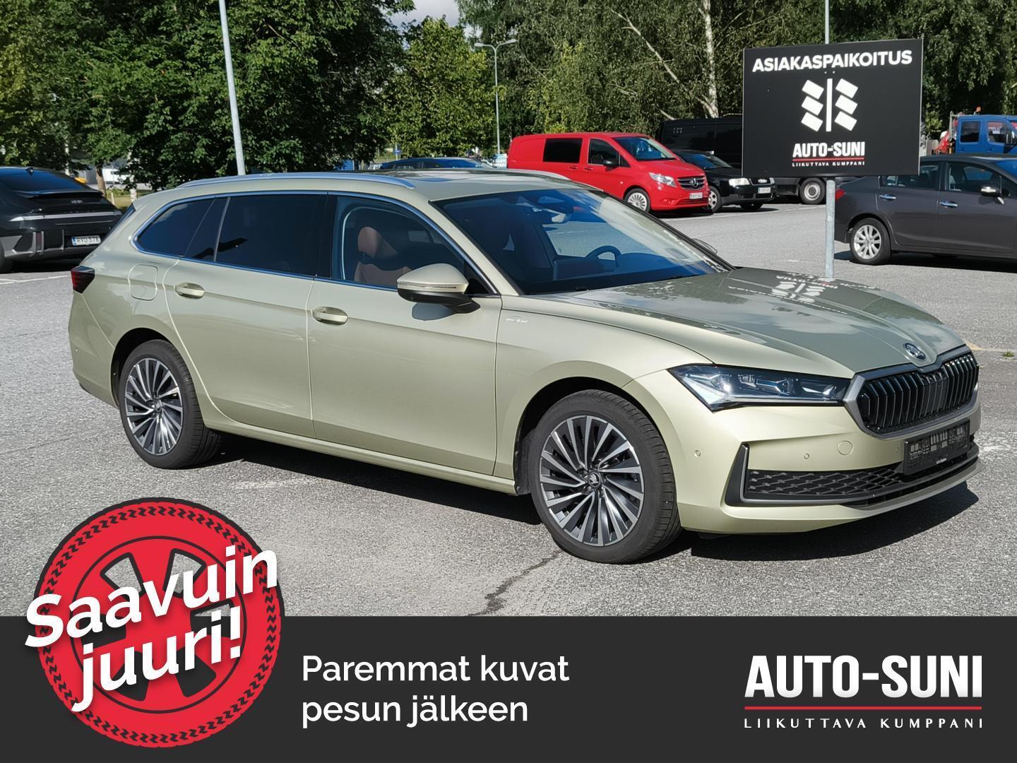 SKODA Superb 2025