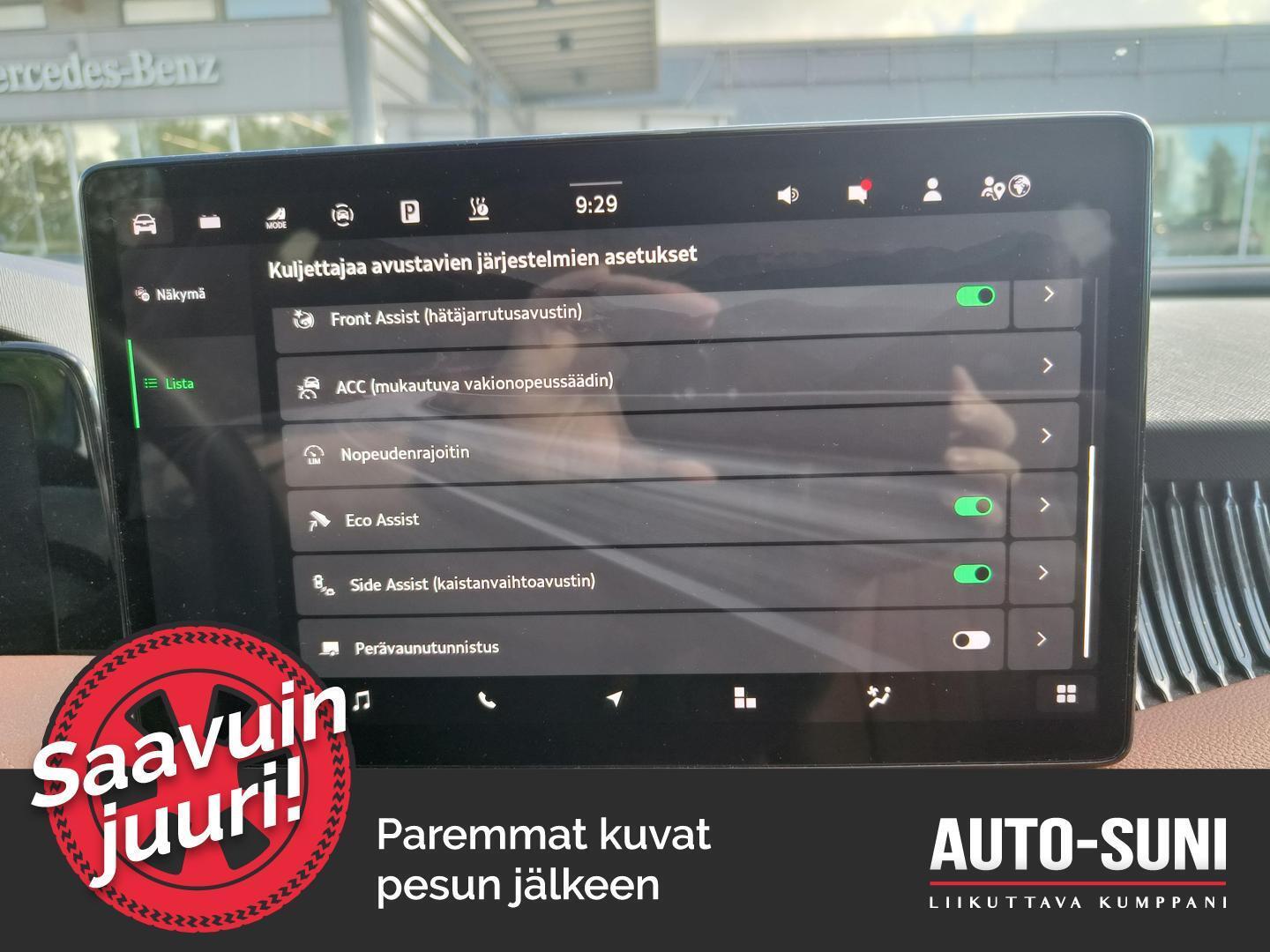 SKODA Superb 2025