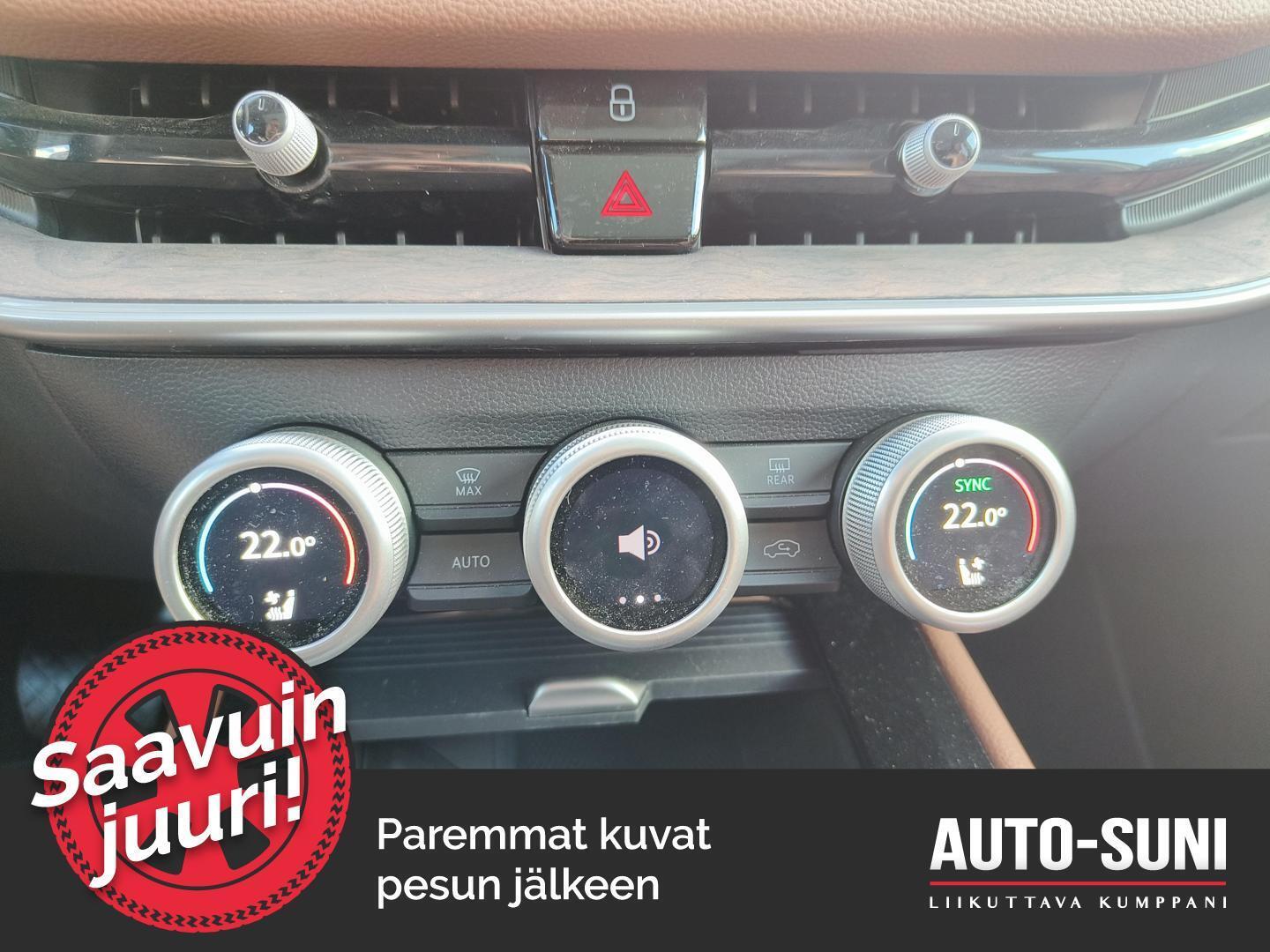 SKODA Superb 2025