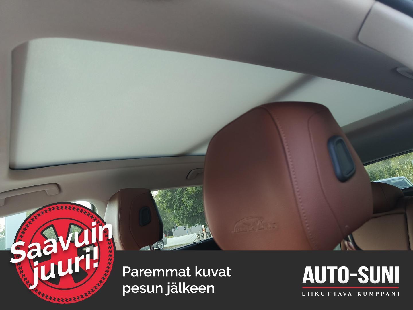 SKODA Superb 2025