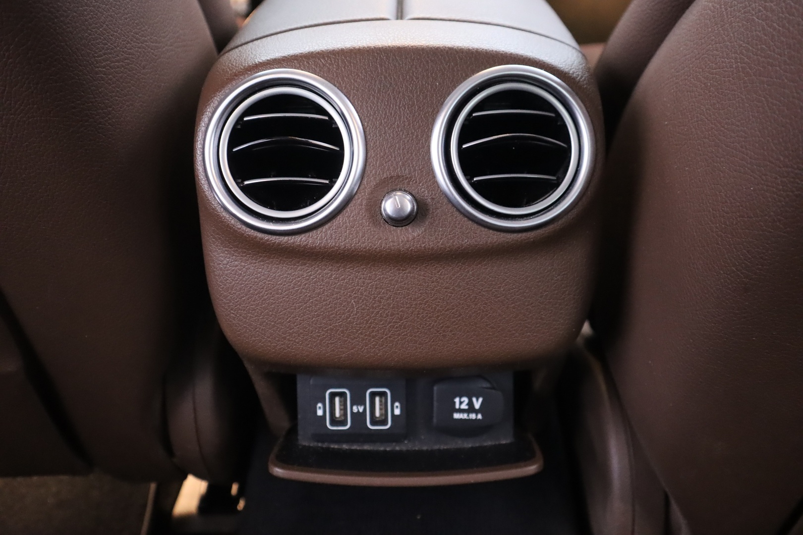 MERCEDES-BENZ E 2019