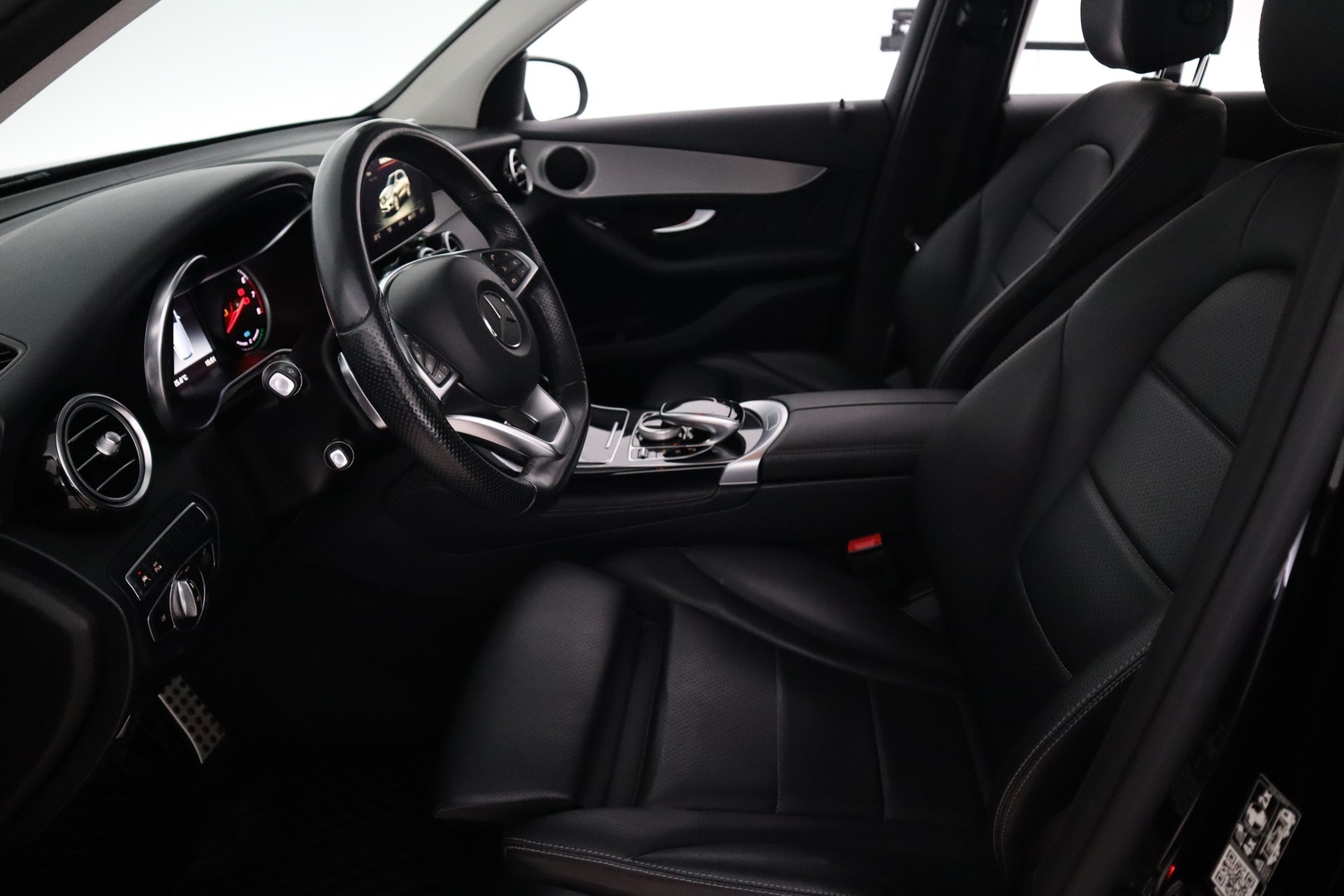 MERCEDES-BENZ GLC 2018