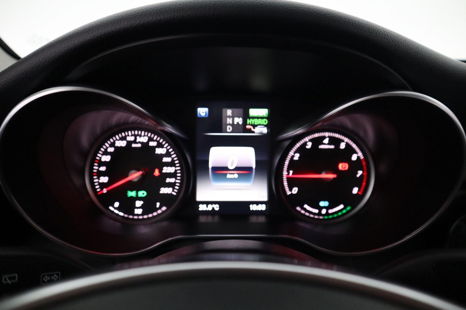 MERCEDES-BENZ GLC 2018