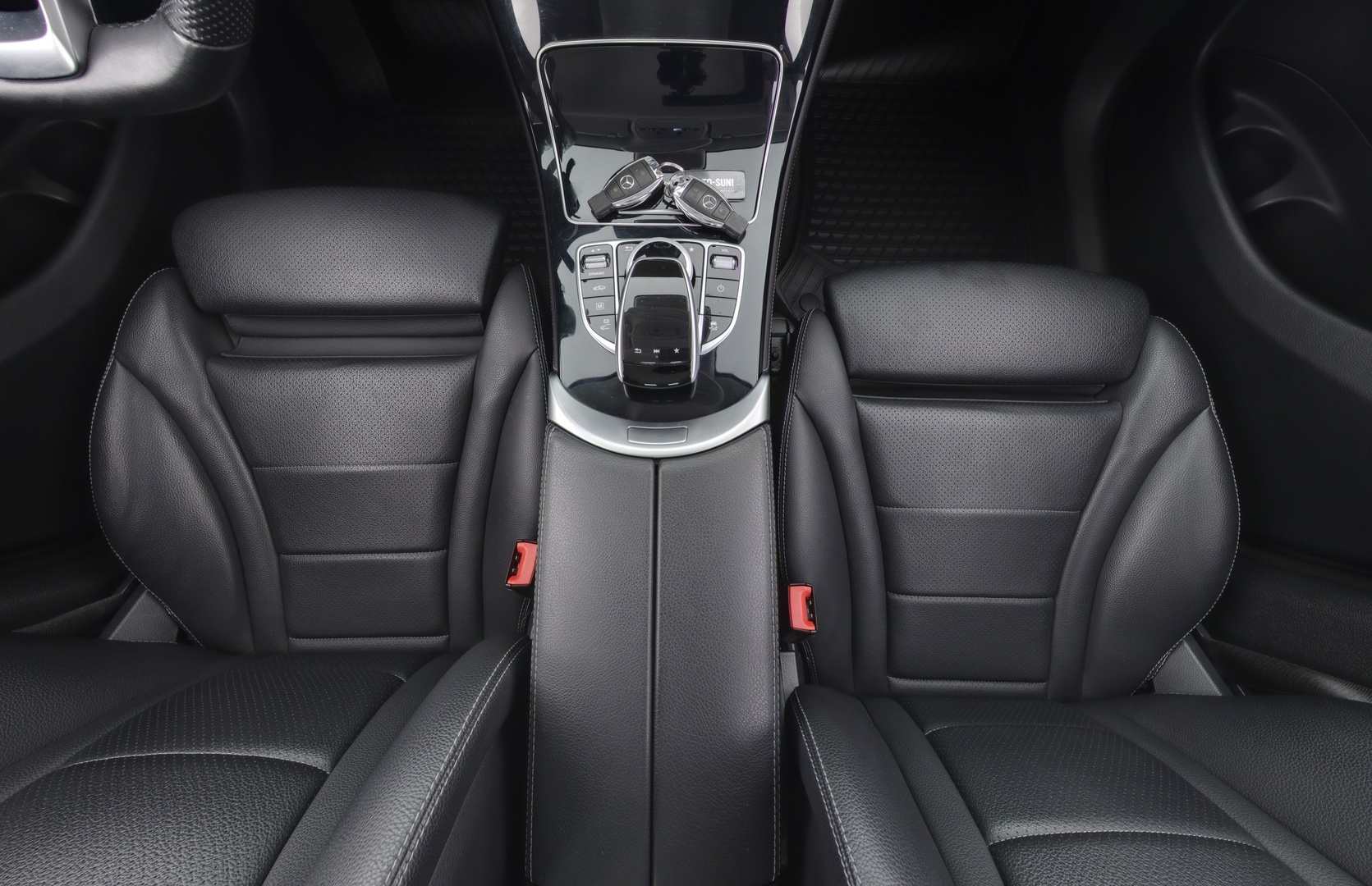 MERCEDES-BENZ GLC 2018