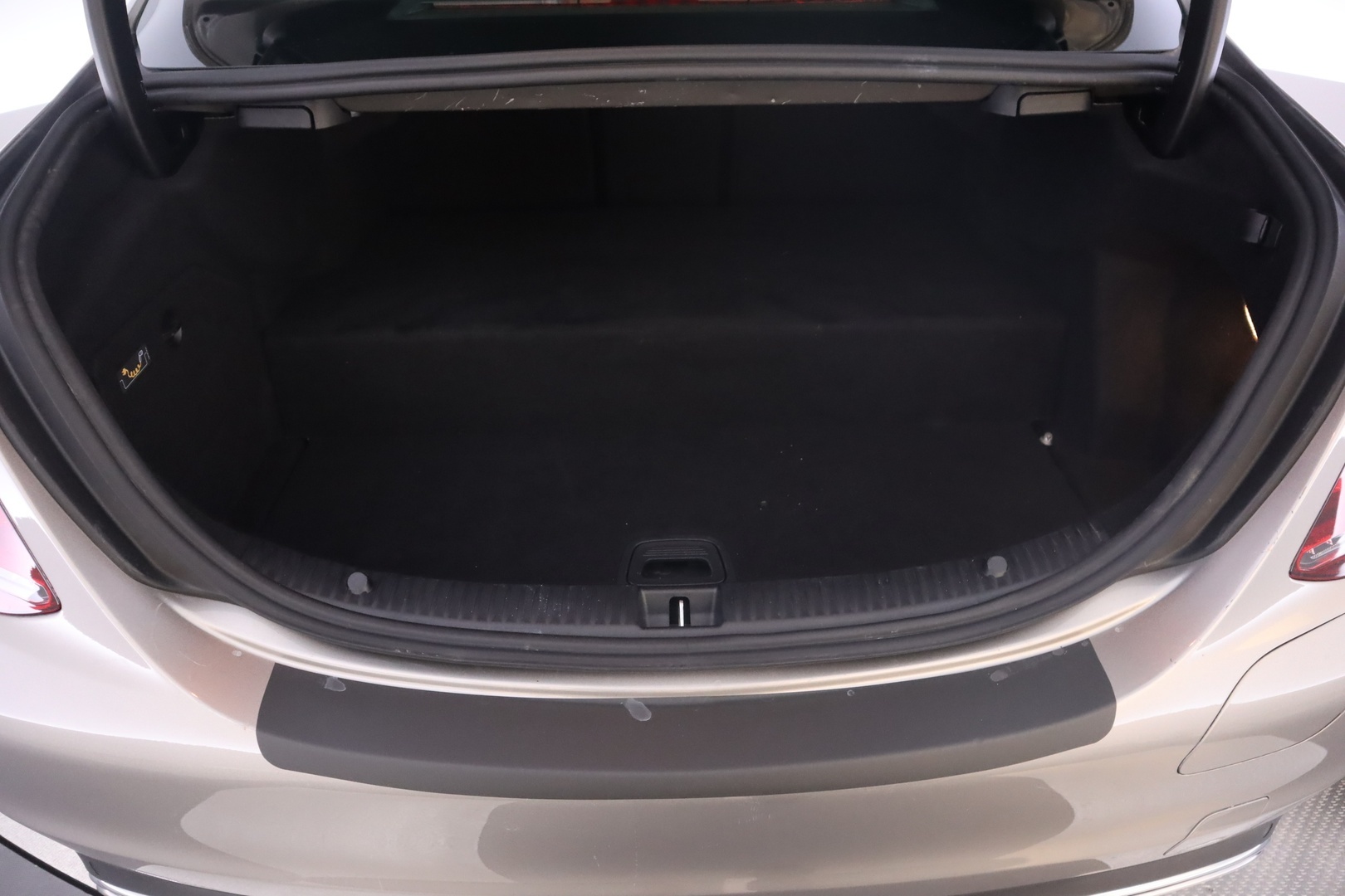 MERCEDES-BENZ C 2020