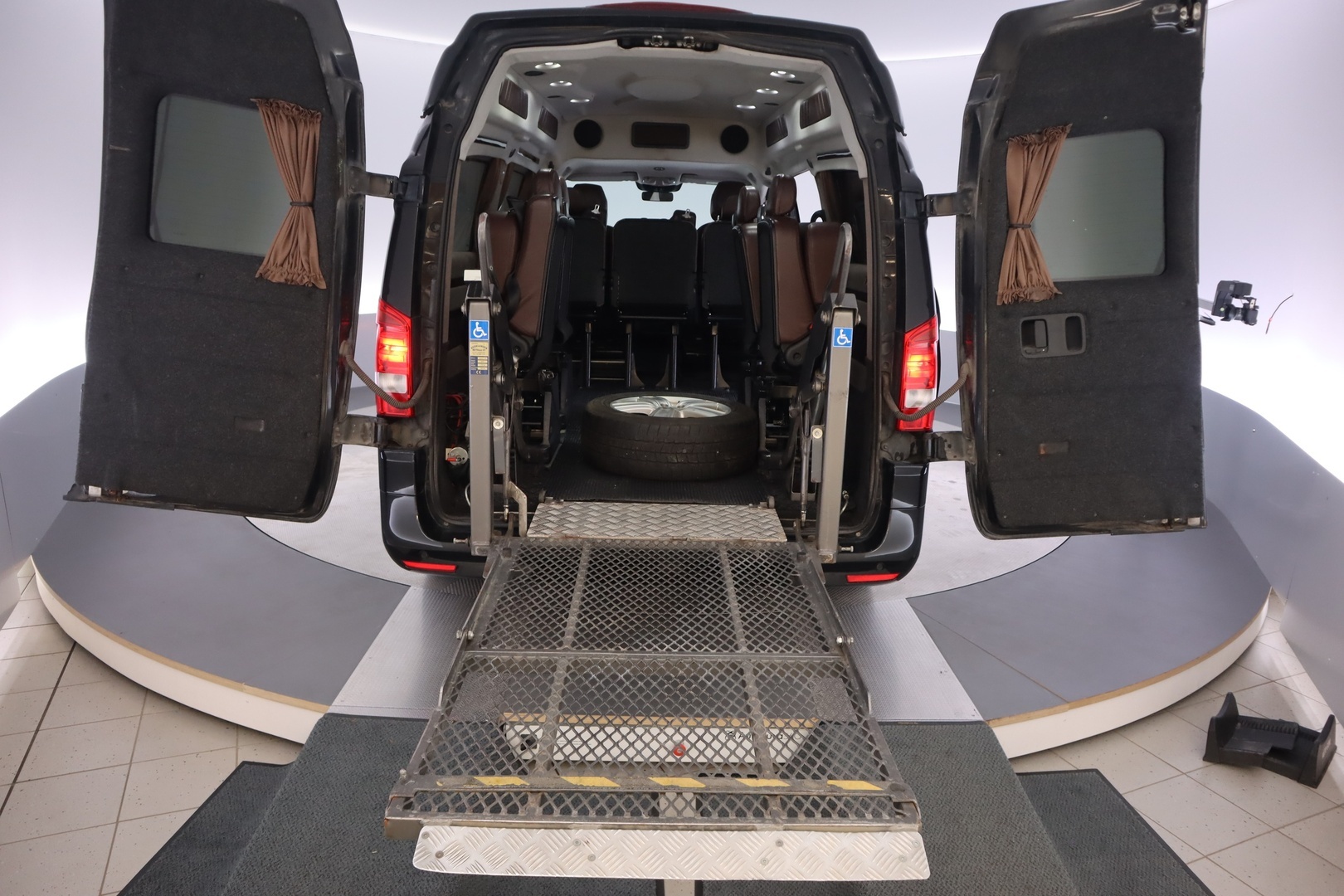 MERCEDES-BENZ Vito 2020