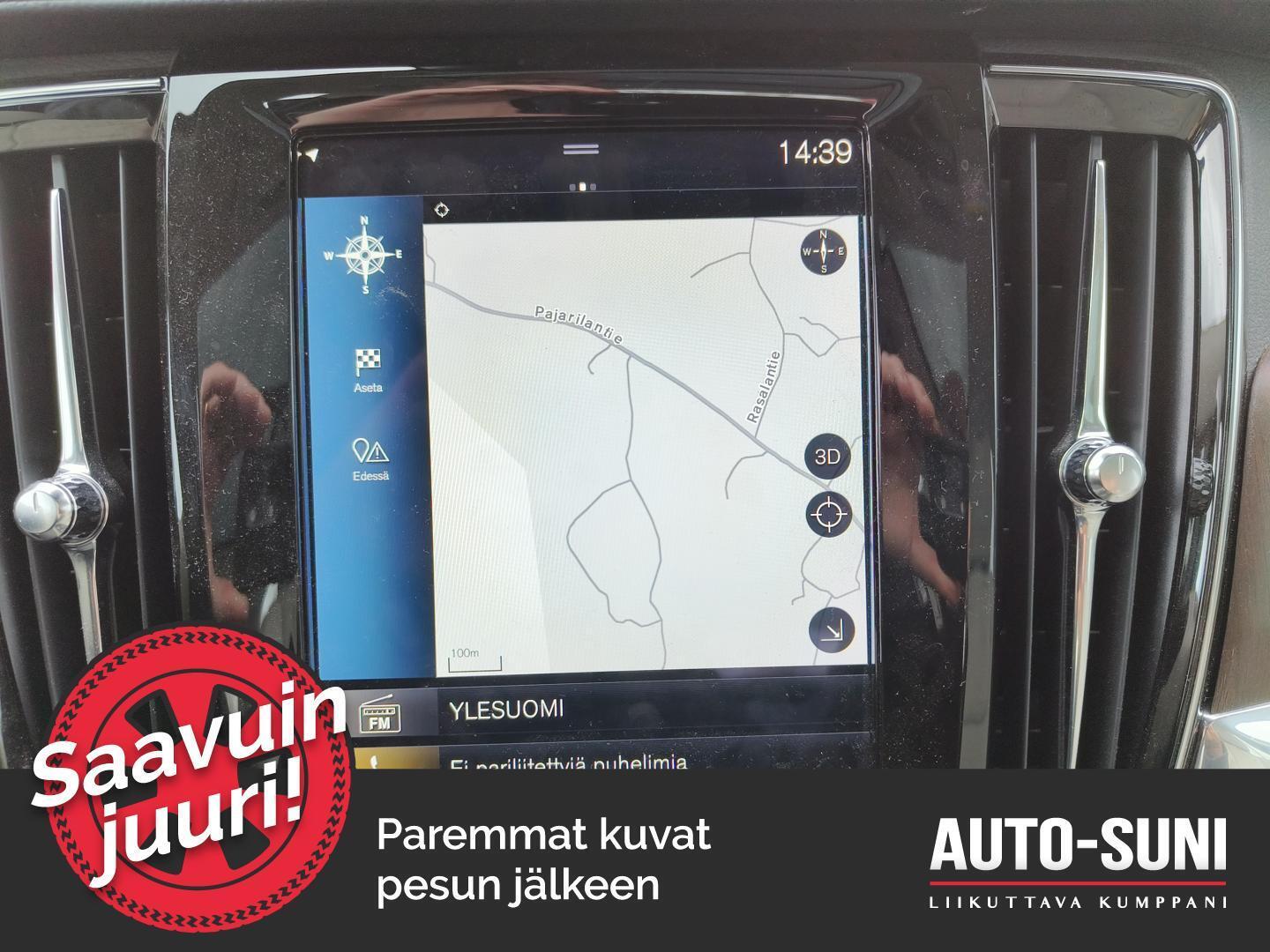 VOLVO V90 2021
