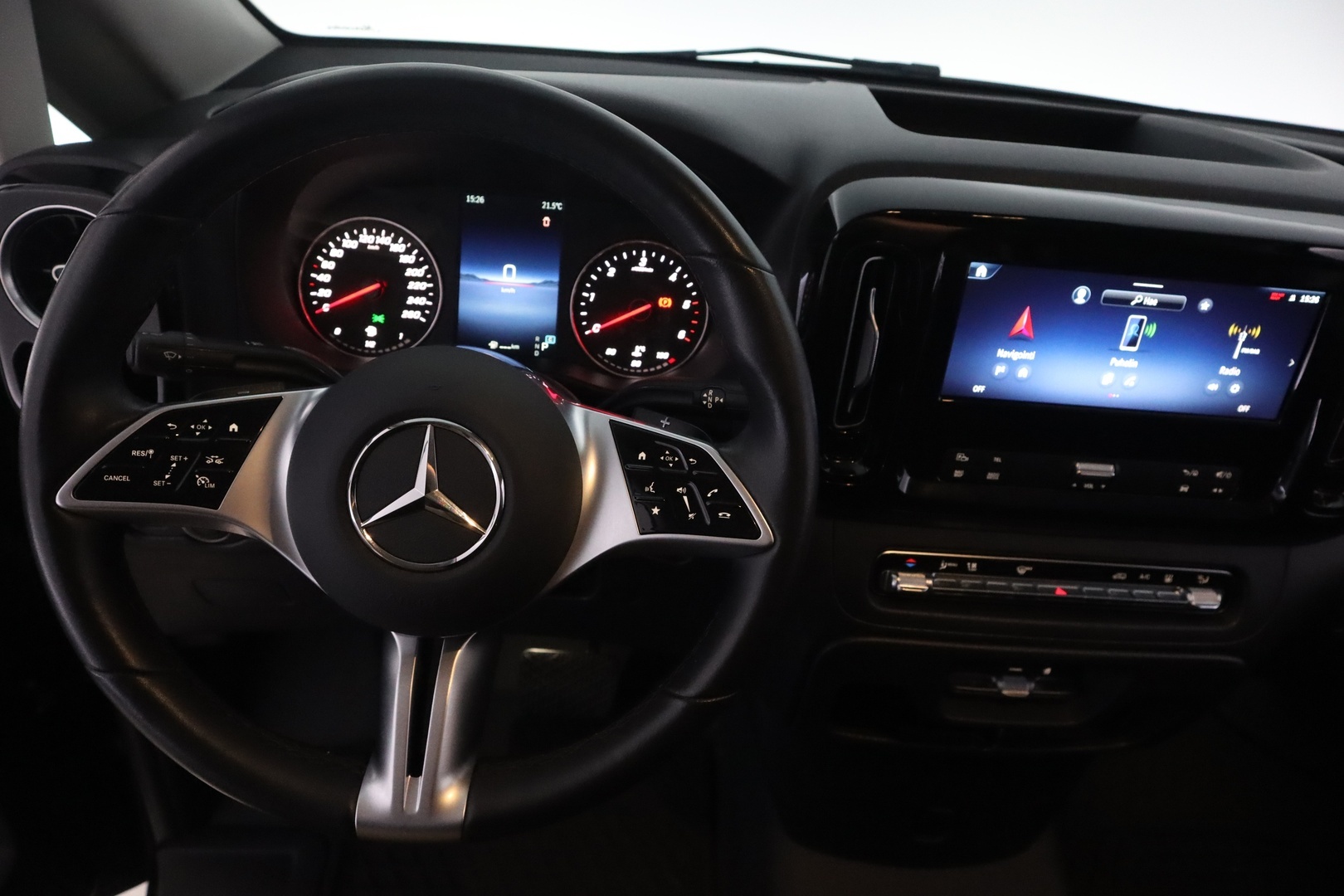 MERCEDES-BENZ Vito 2025