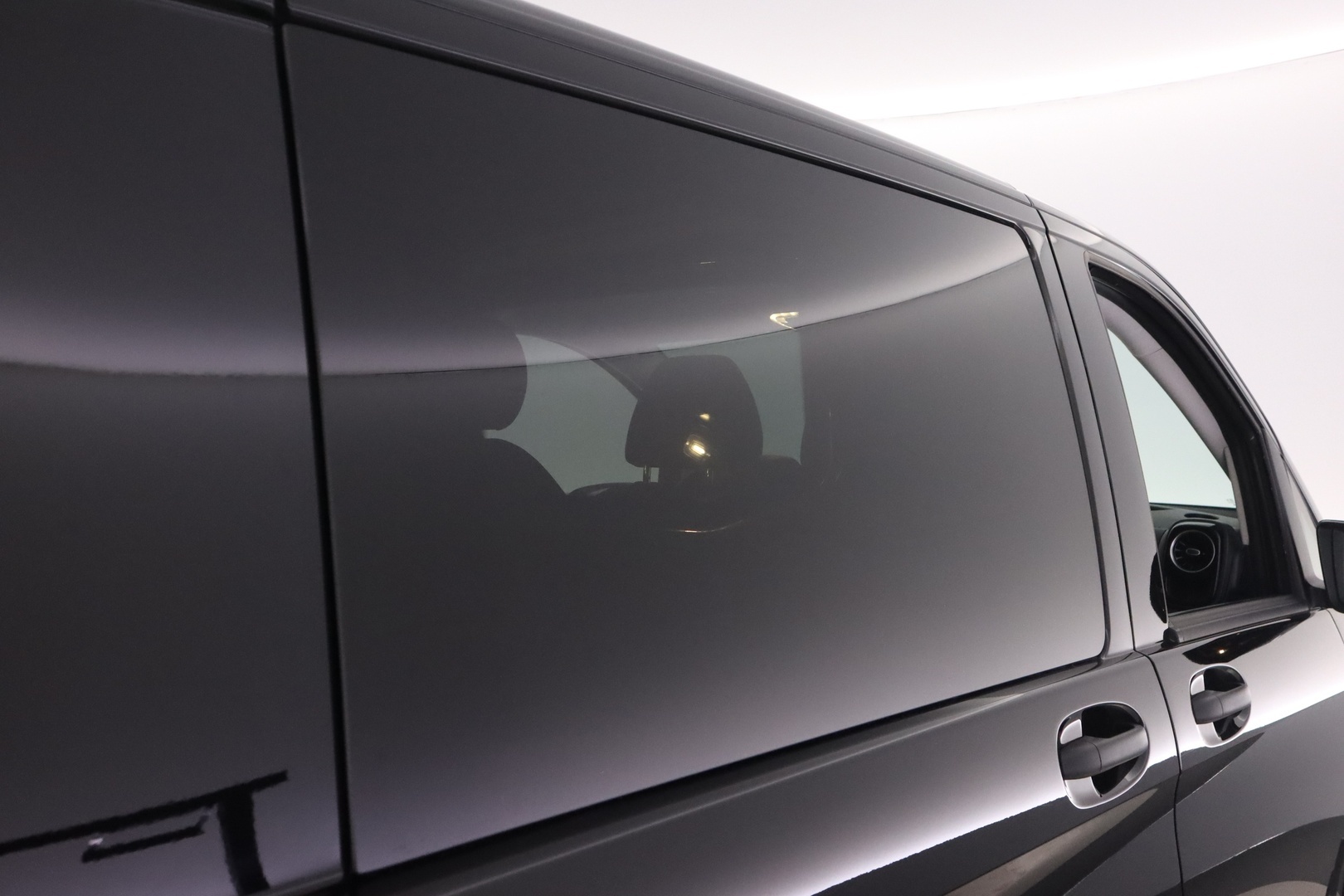 MERCEDES-BENZ Vito 2025