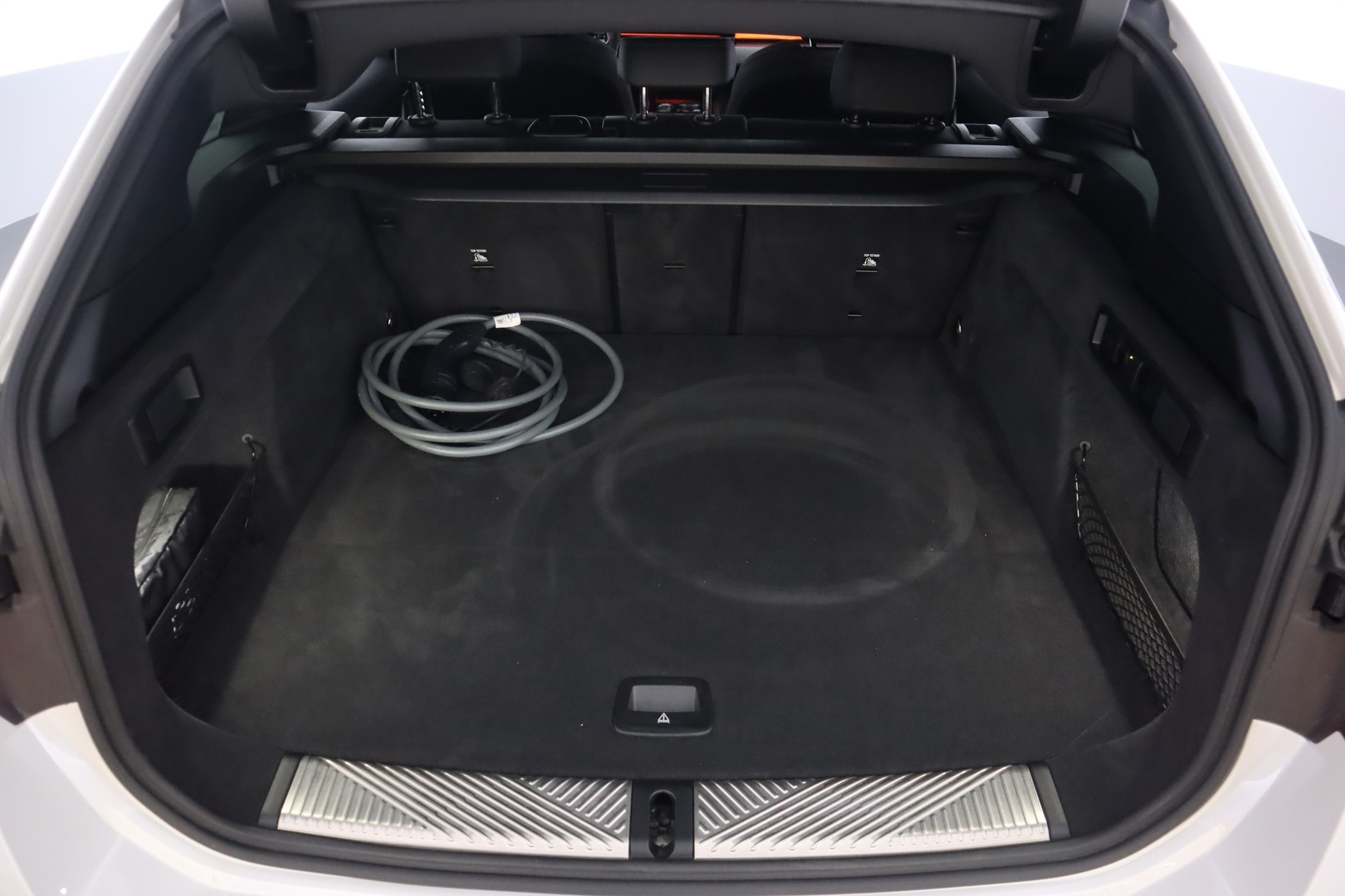 BMW i5 2025