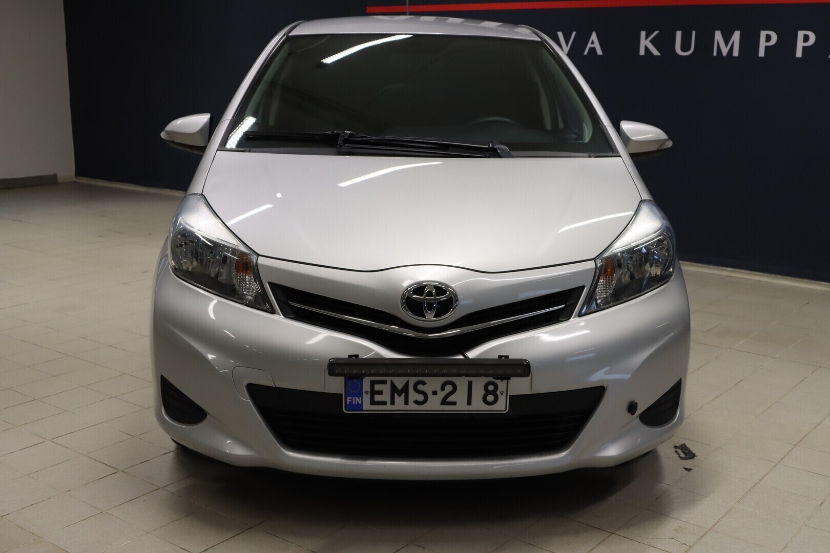 TOYOTA Yaris 2014