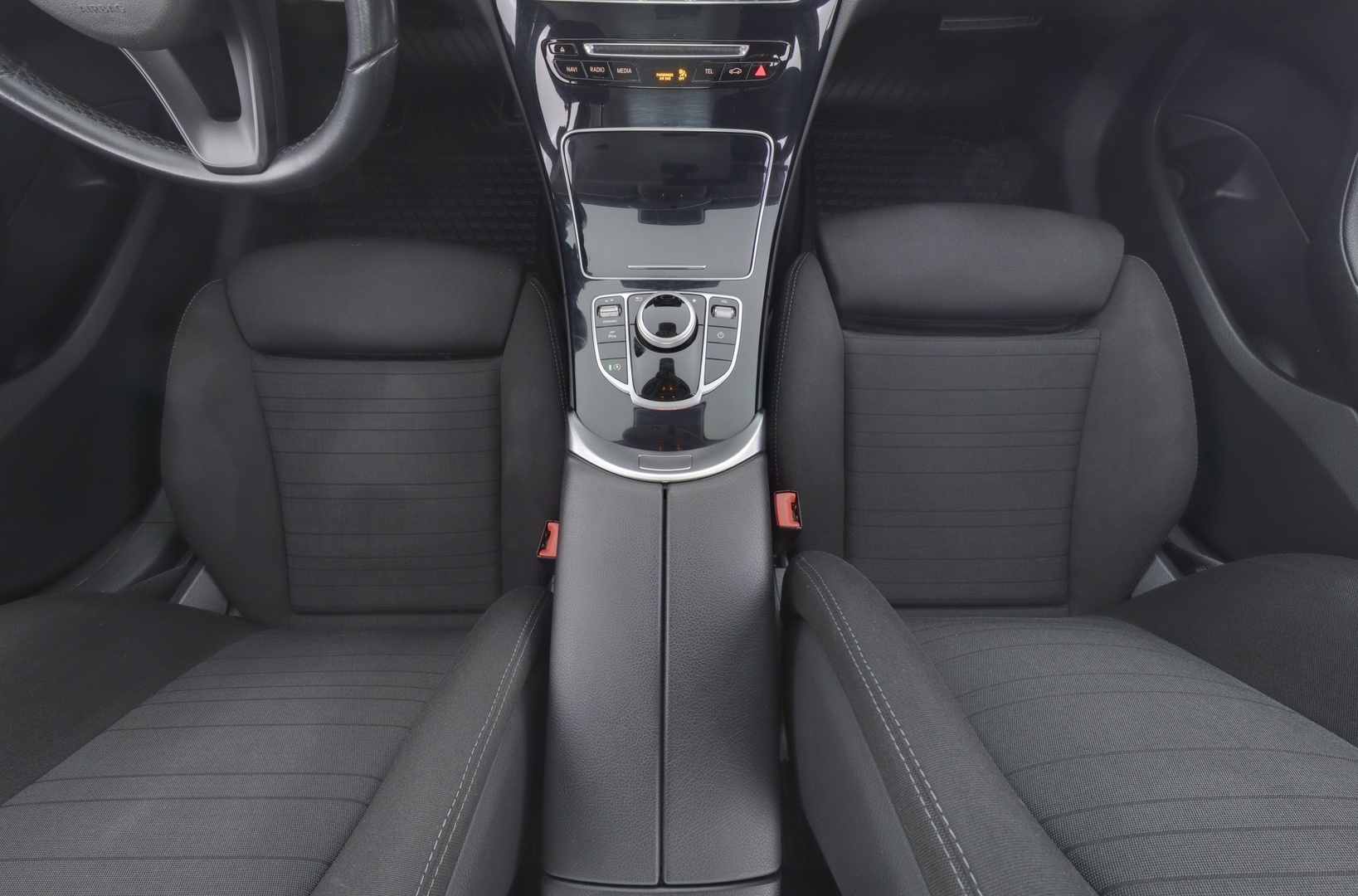 MERCEDES-BENZ C 2017