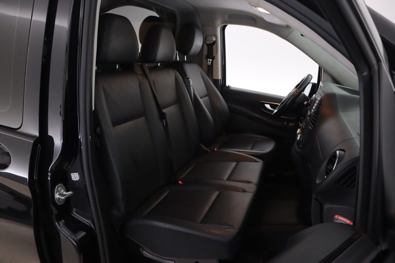 MERCEDES-BENZ Vito 19