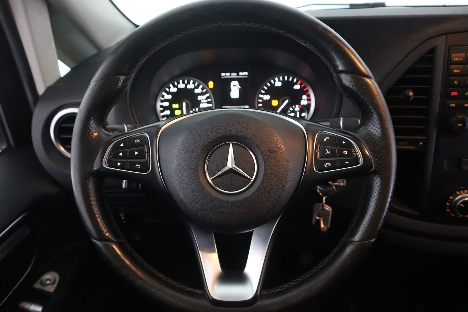 MERCEDES-BENZ Vito 20
