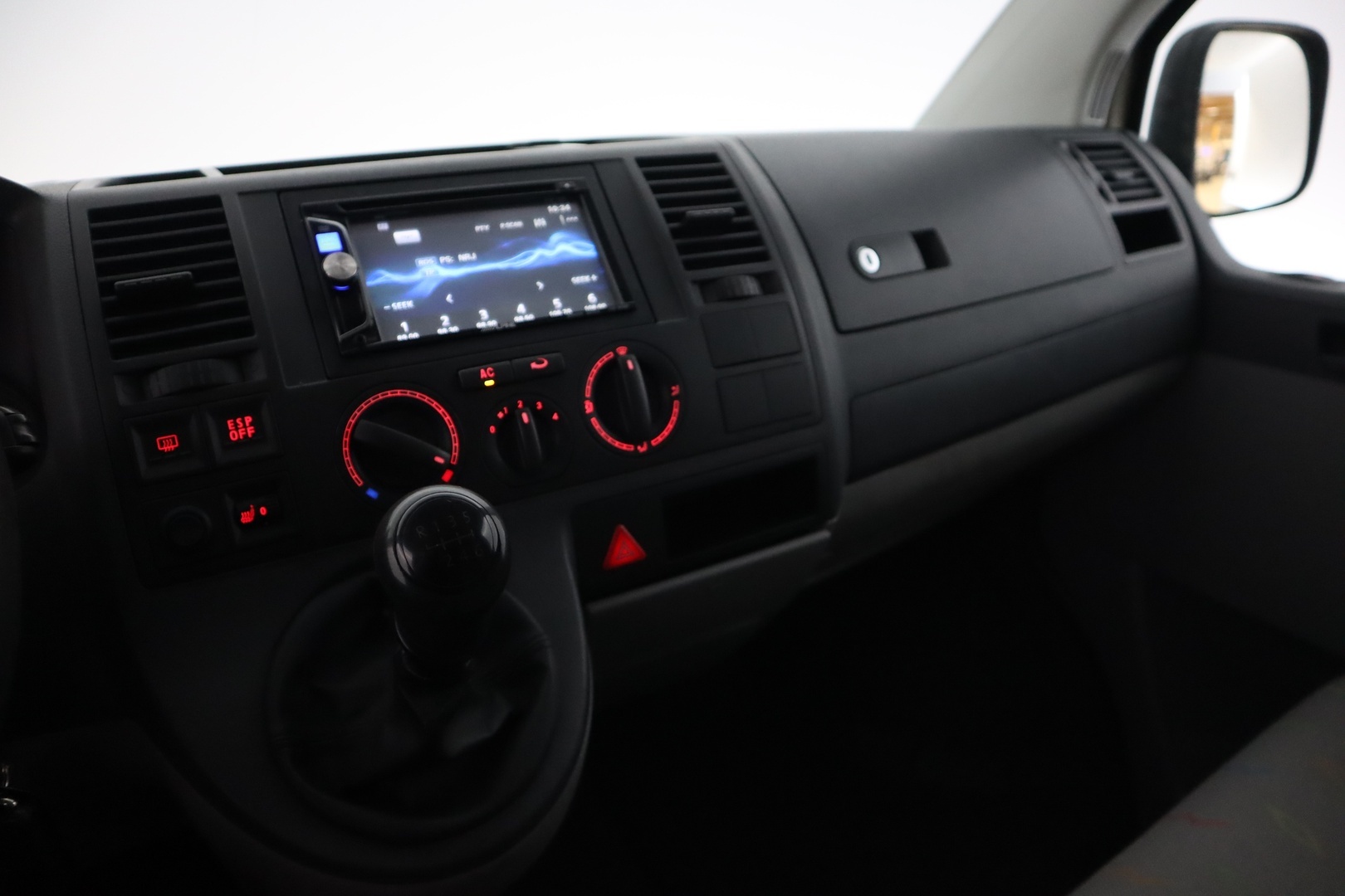 VOLKSWAGEN Transporter 2008