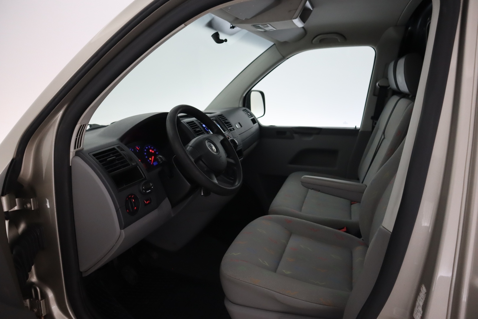 VOLKSWAGEN Transporter 2008